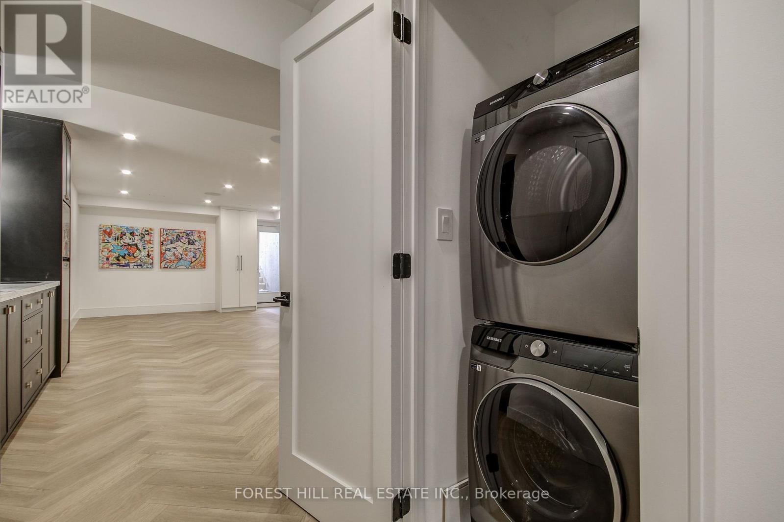 21 Foxley Street, Toronto (trinity-bellwoods), Ontario