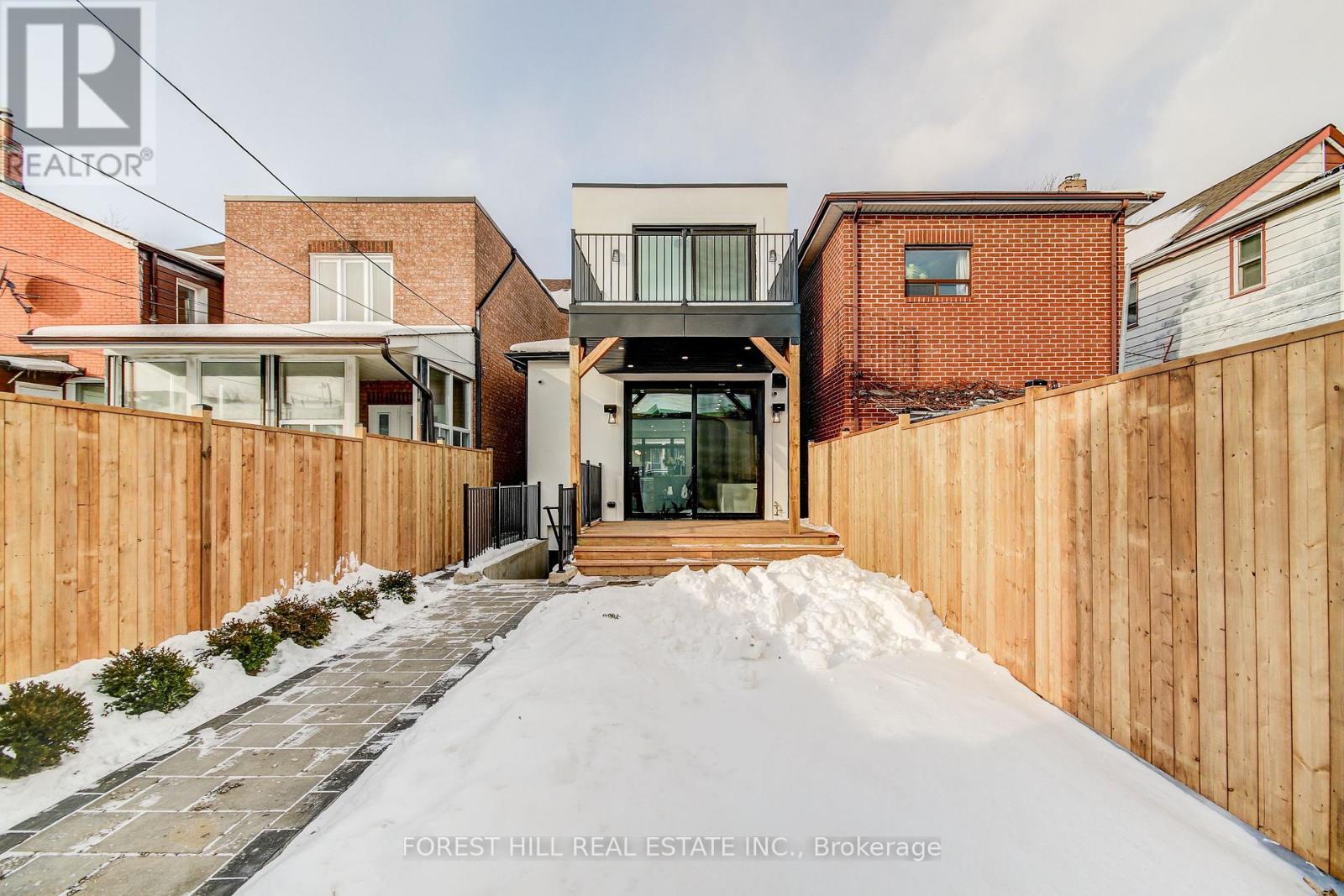 21 Foxley Street, Toronto (trinity-bellwoods), Ontario