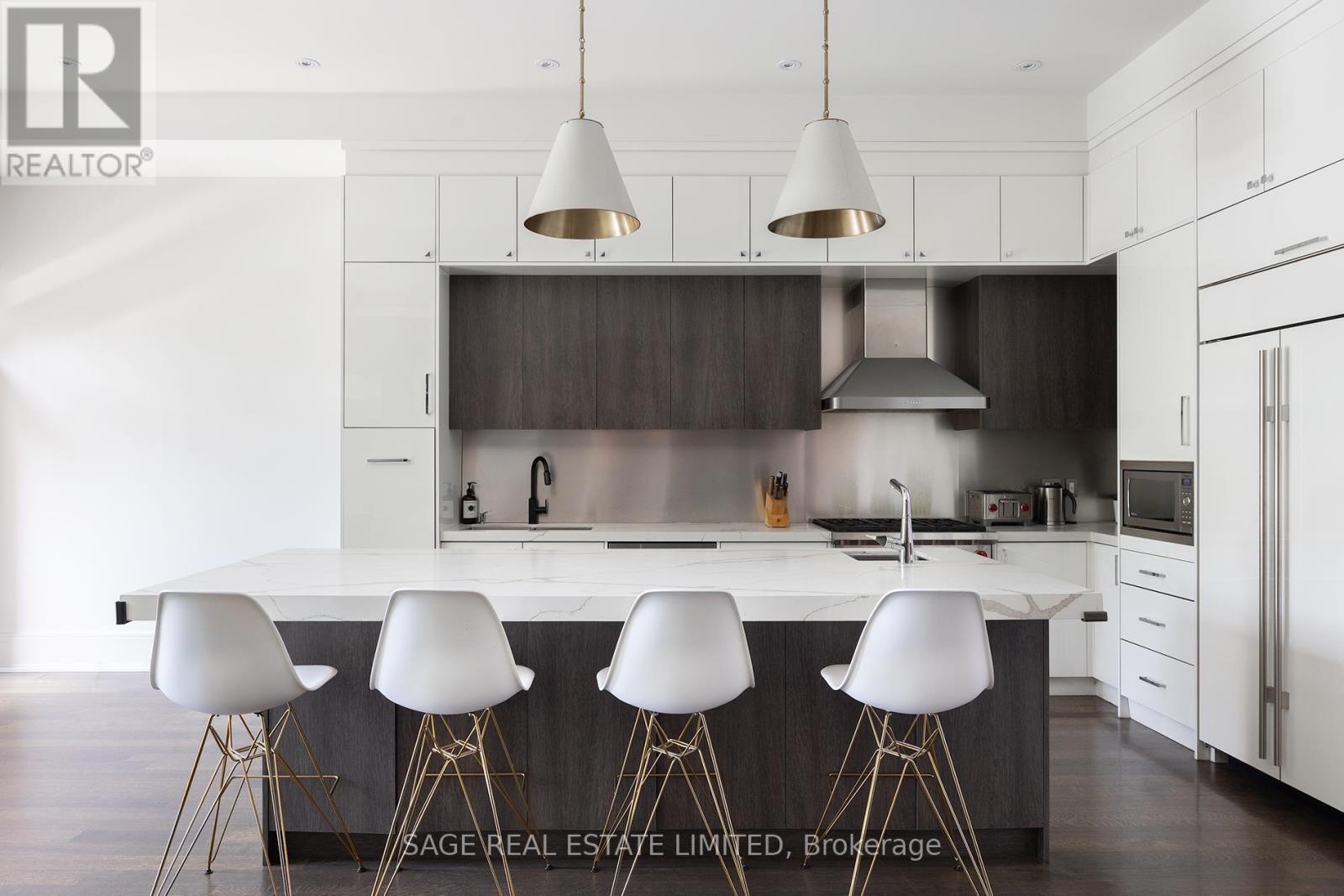 40 Hoyle Avenue, Toronto (mount Pleasant East), Ontario