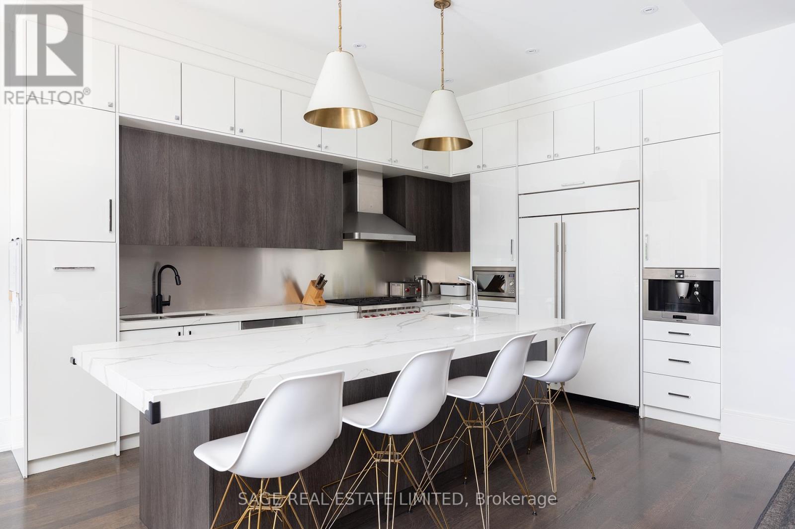 40 Hoyle Avenue, Toronto (mount Pleasant East), Ontario