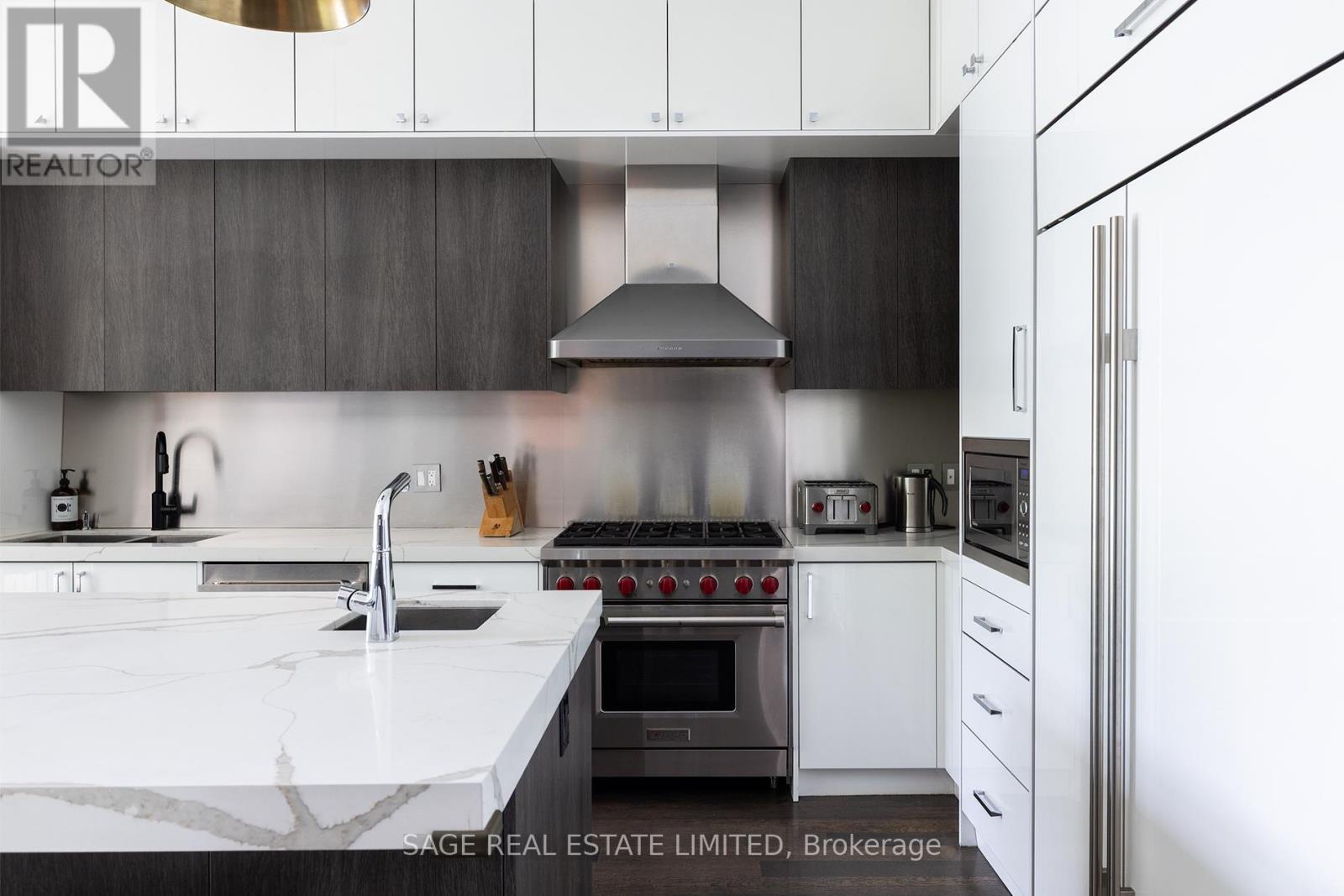 40 Hoyle Avenue, Toronto (mount Pleasant East), Ontario