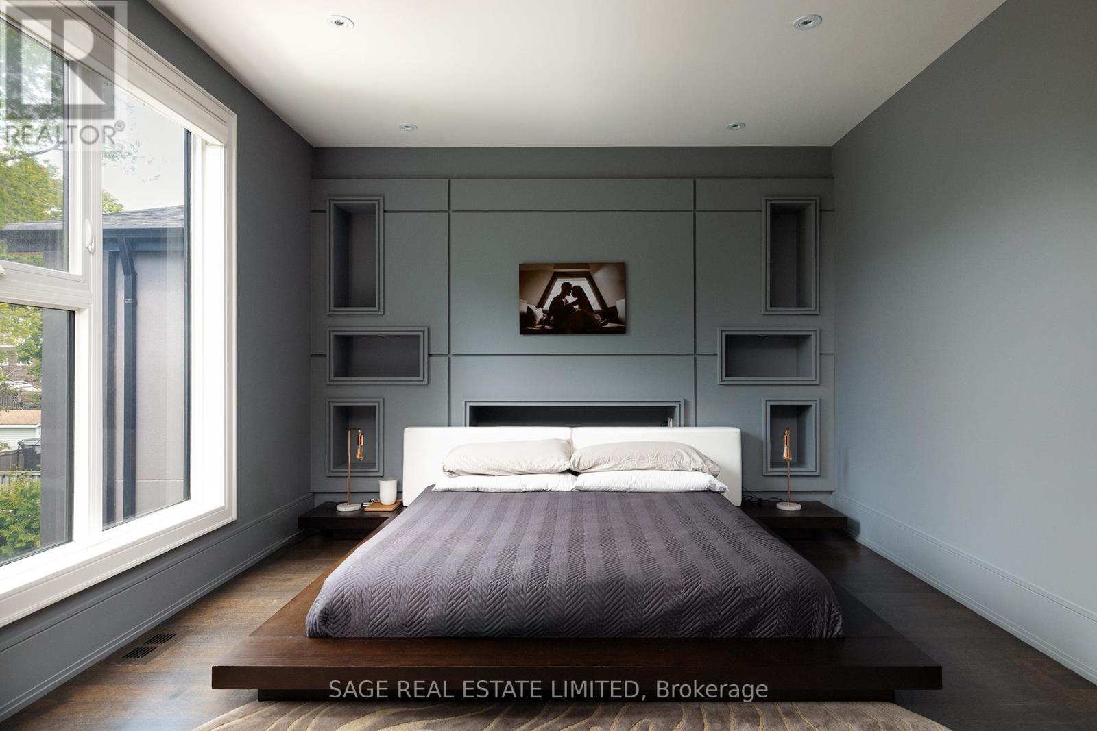 40 Hoyle Avenue, Toronto (mount Pleasant East), Ontario