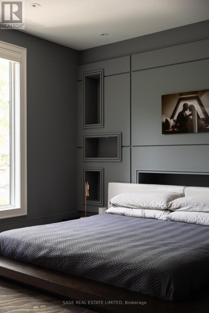 40 Hoyle Avenue, Toronto (mount Pleasant East), Ontario