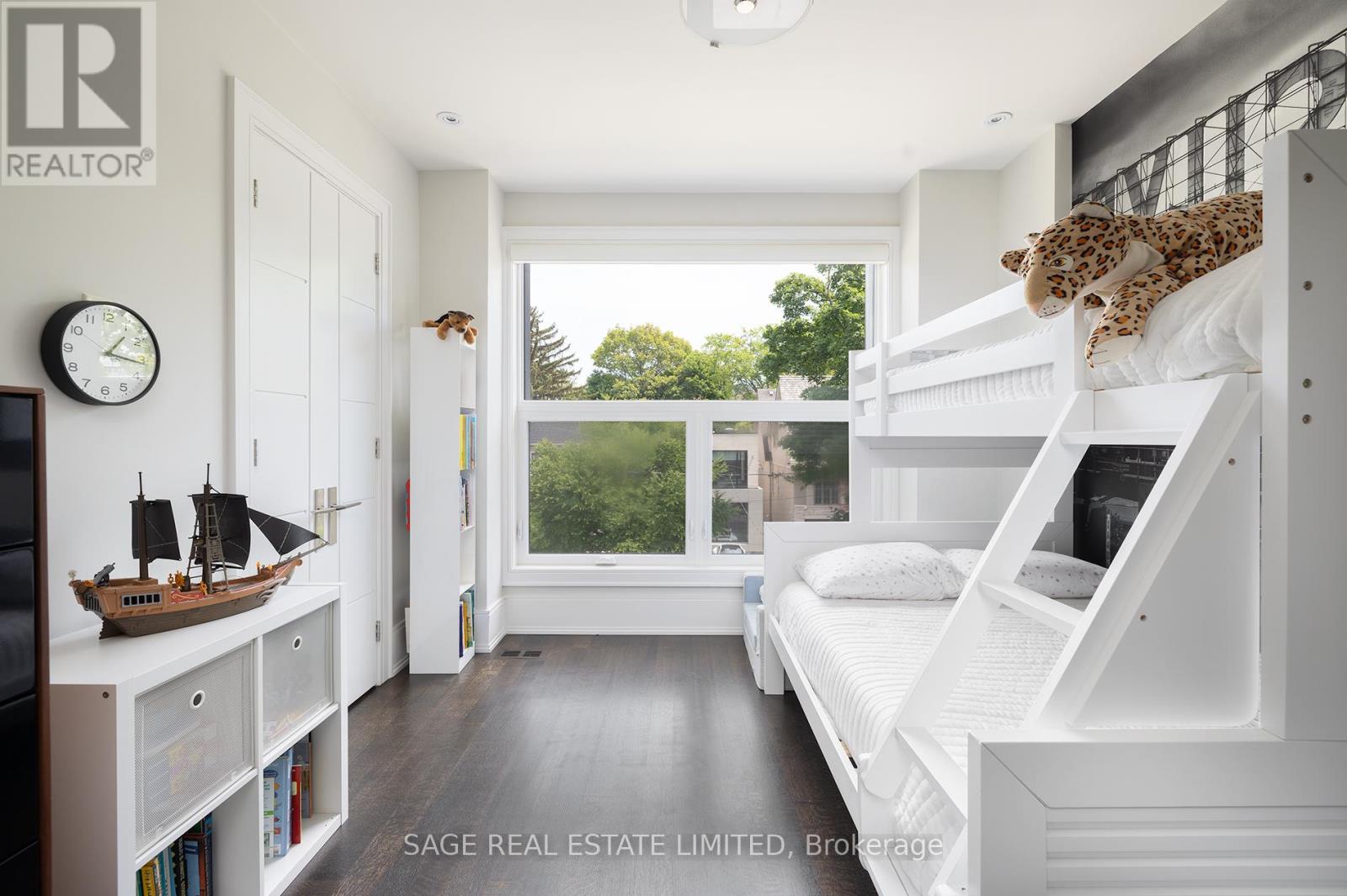 40 Hoyle Avenue, Toronto (mount Pleasant East), Ontario