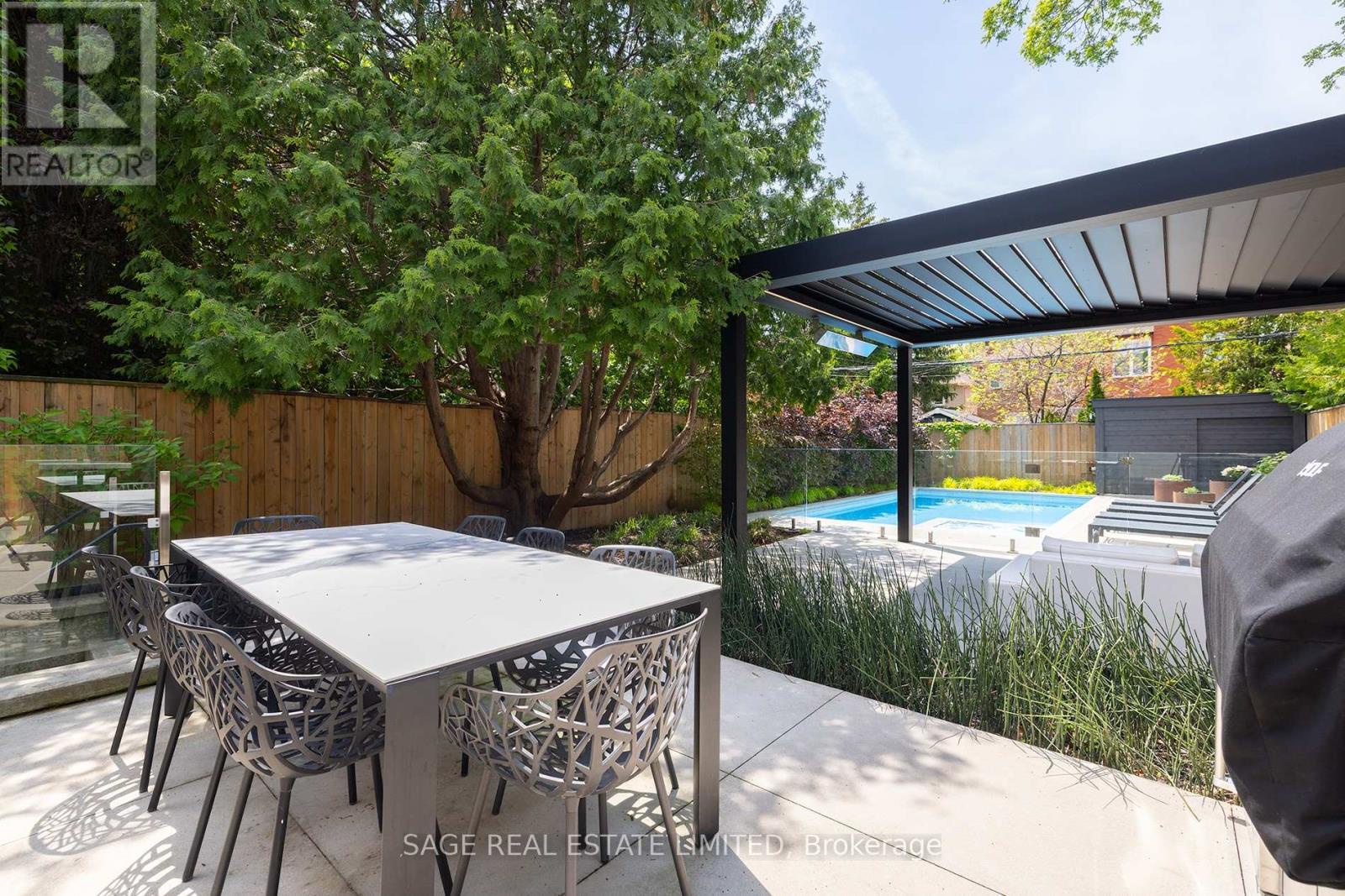 40 Hoyle Avenue, Toronto (mount Pleasant East), Ontario