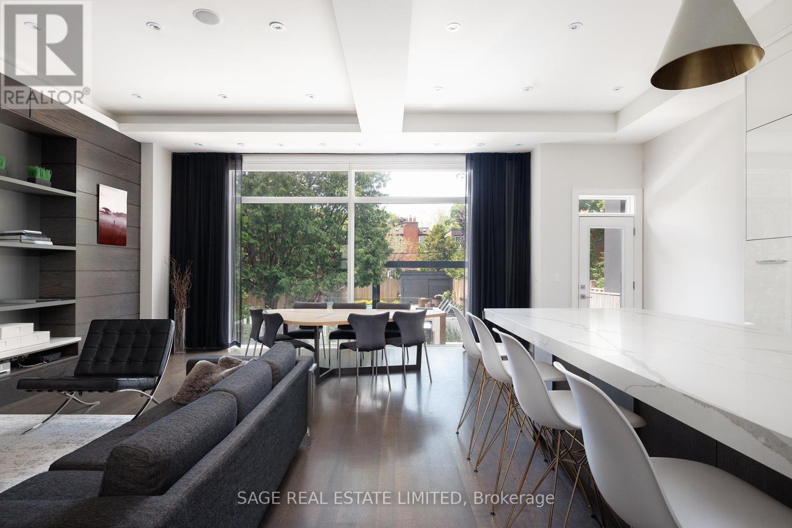 40 Hoyle Avenue, Toronto (mount Pleasant East), Ontario