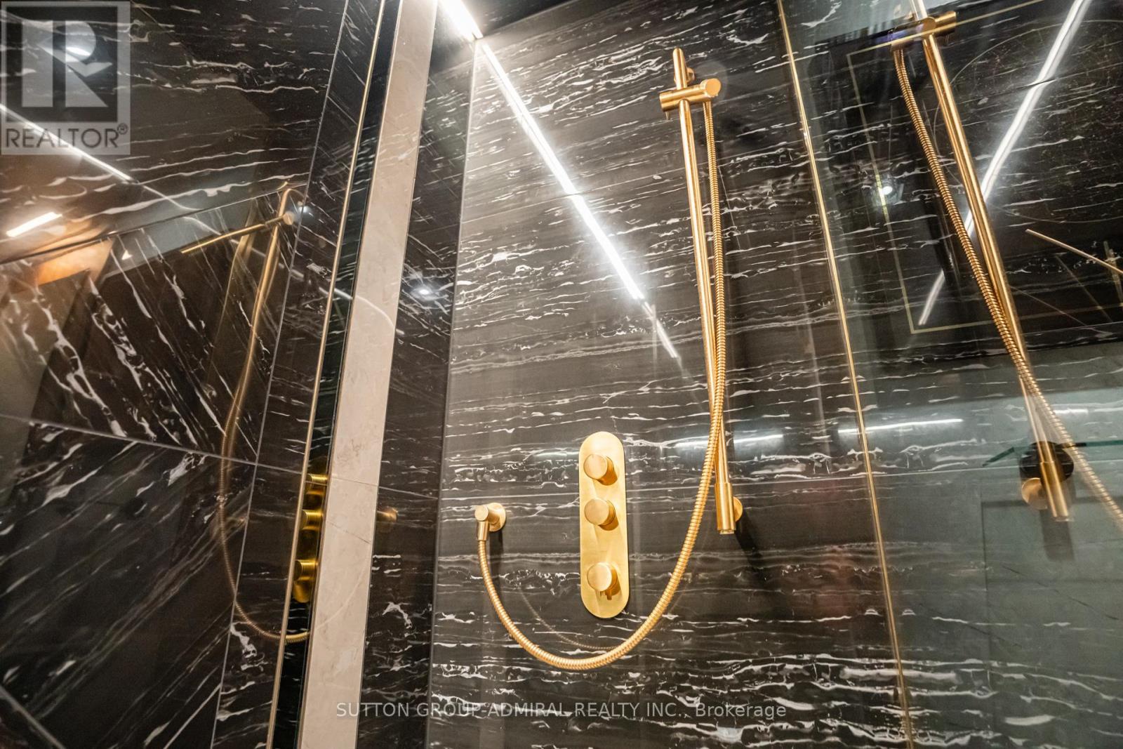 505 - 88 Cumberland Street, Toronto (annex), Ontario