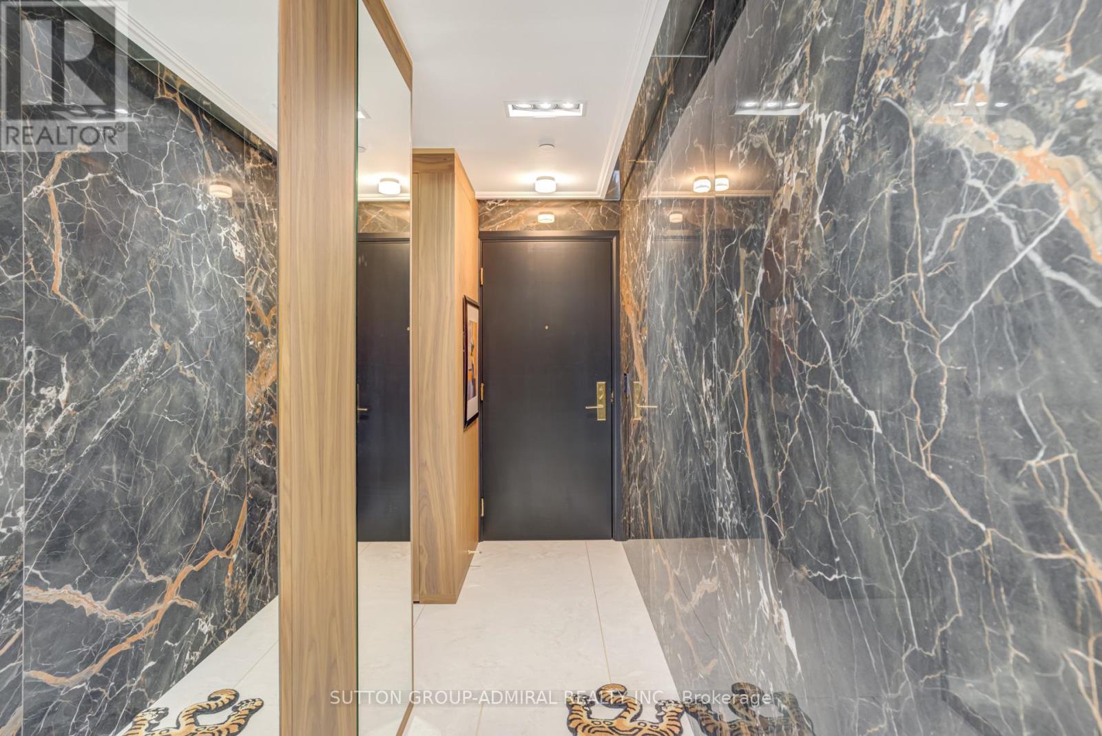 505 - 88 Cumberland Street, Toronto (annex), Ontario