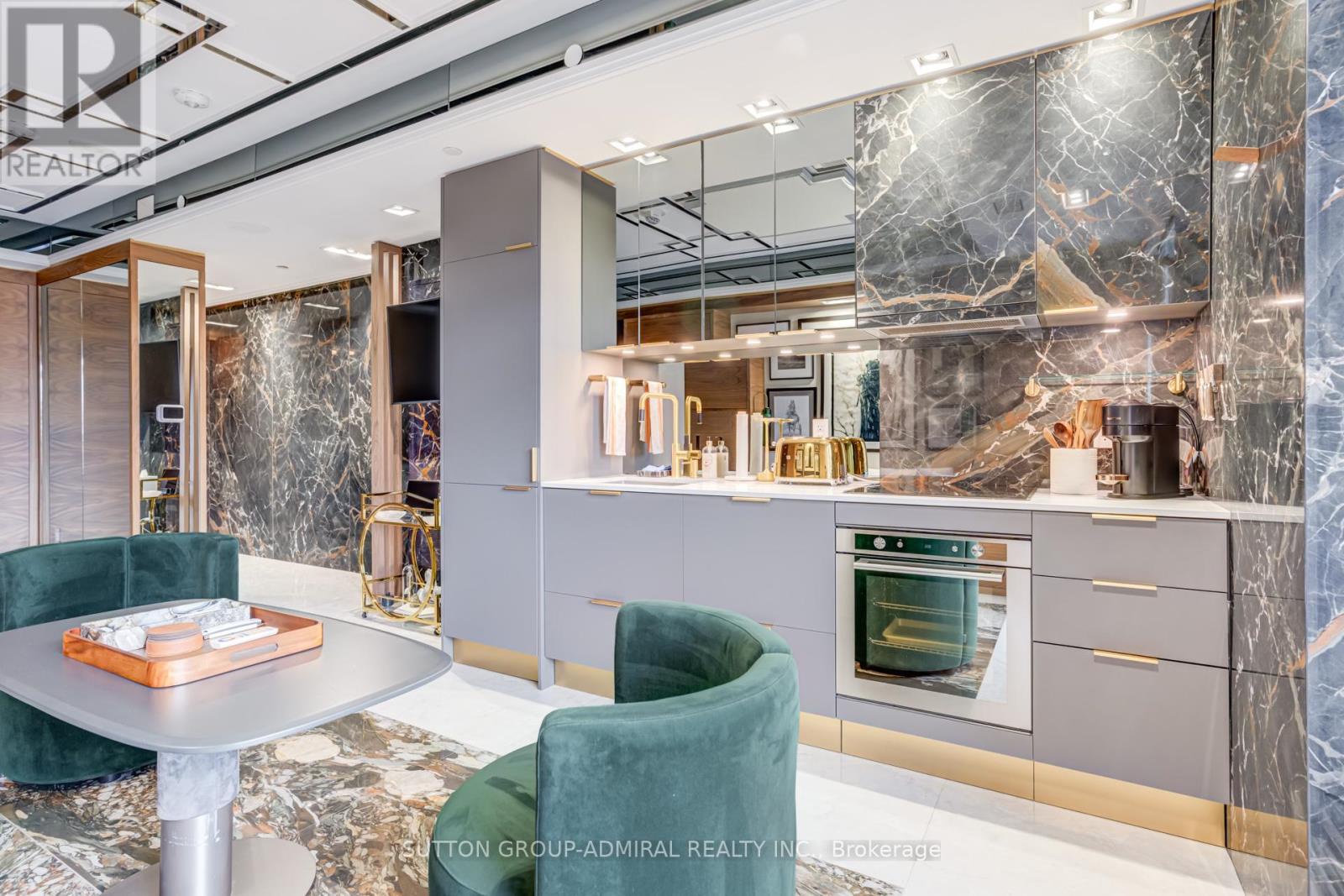 505 - 88 Cumberland Street, Toronto (annex), Ontario