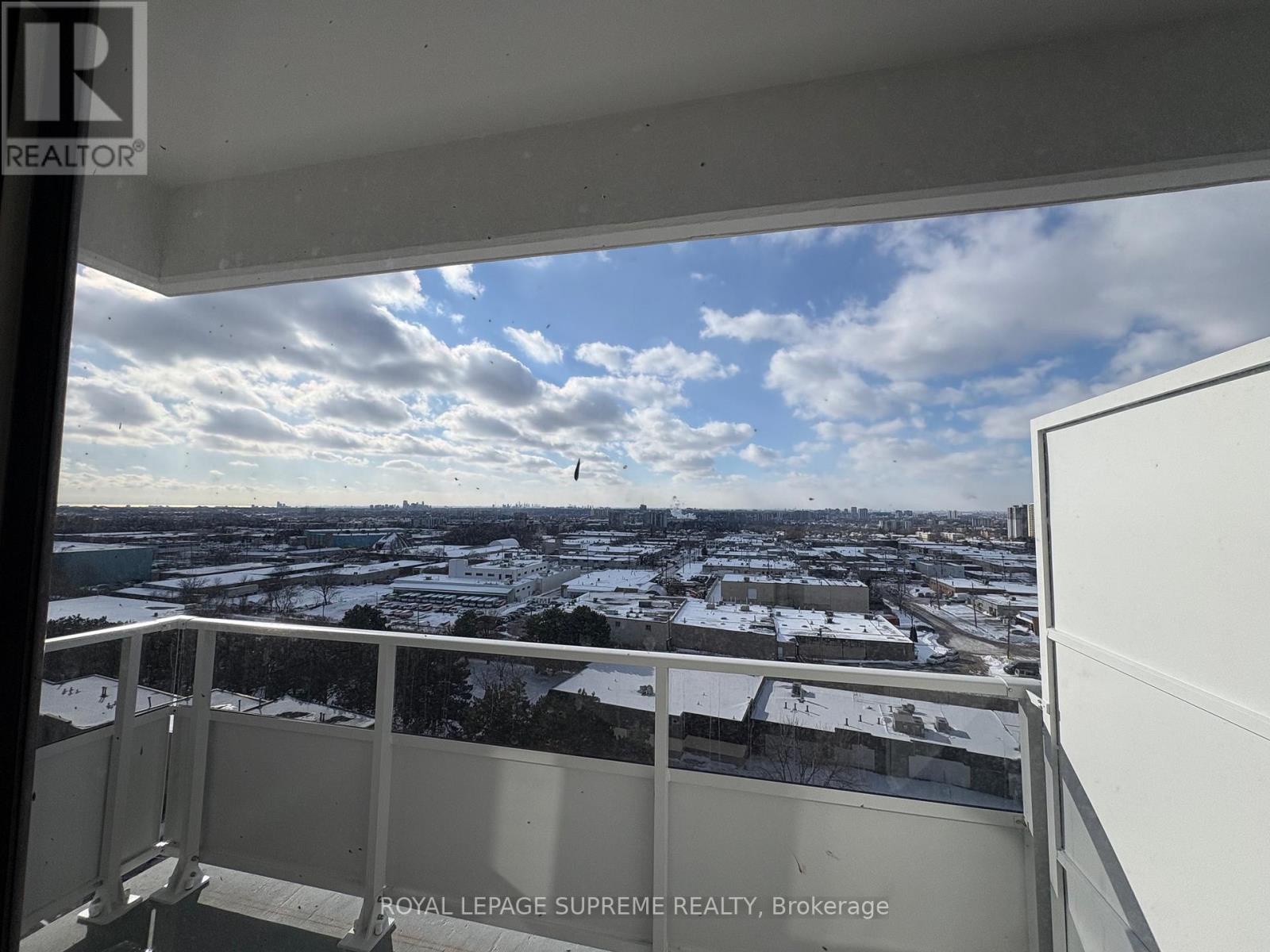 1215 - 100 Lotherton Pathway, Toronto (yorkdale-glen Park), Ontario