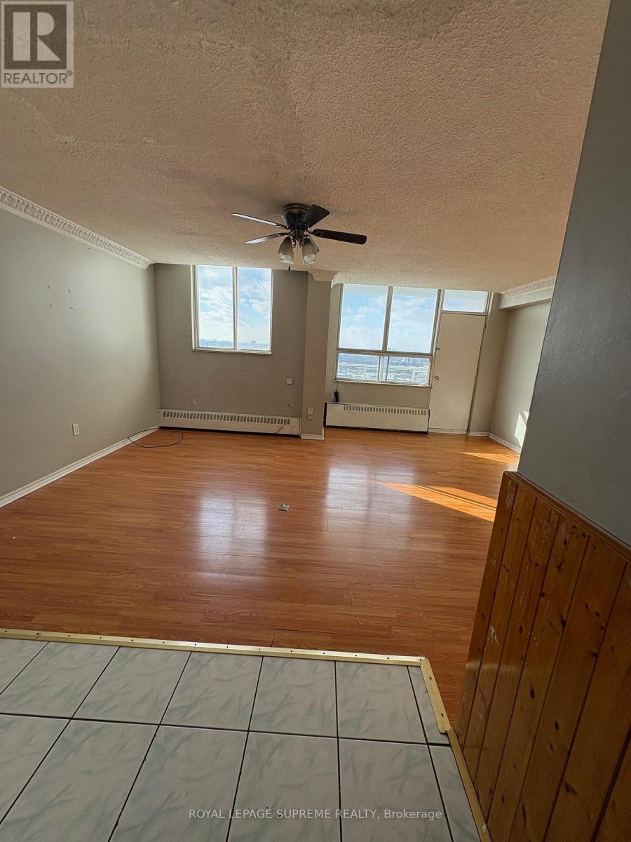 1215 - 100 Lotherton Pathway, Toronto (yorkdale-glen Park), Ontario