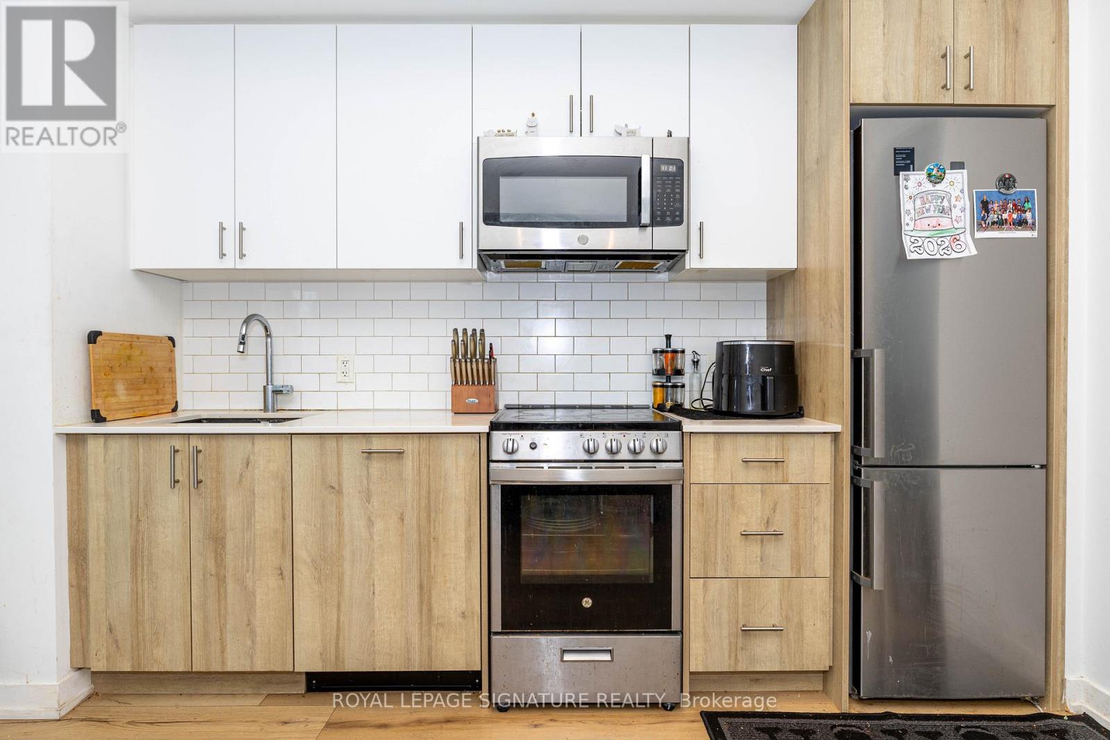 513 - 1195 The Queensway, Toronto (islington-city Centre West), Ontario