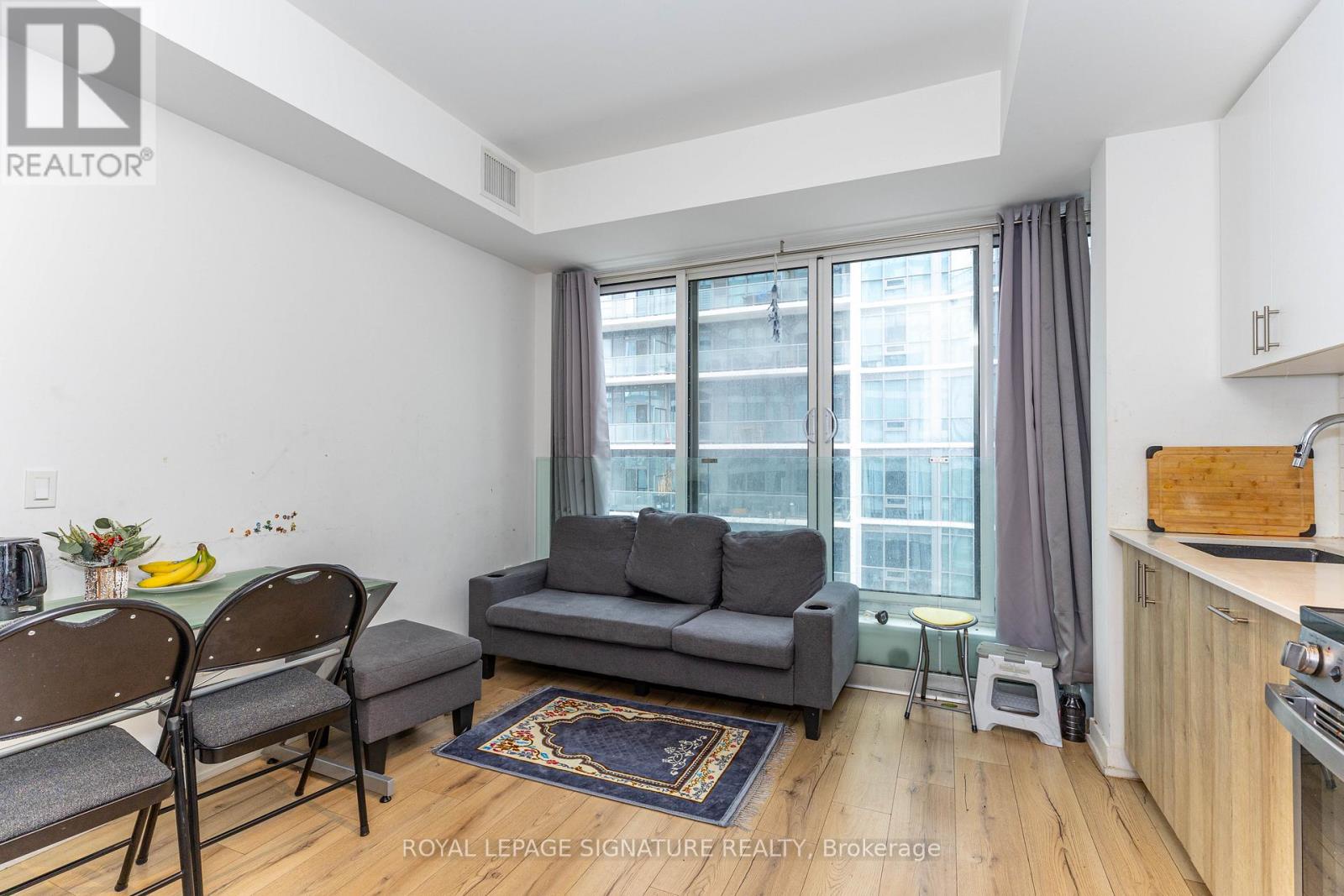 513 - 1195 The Queensway, Toronto (islington-city Centre West), Ontario