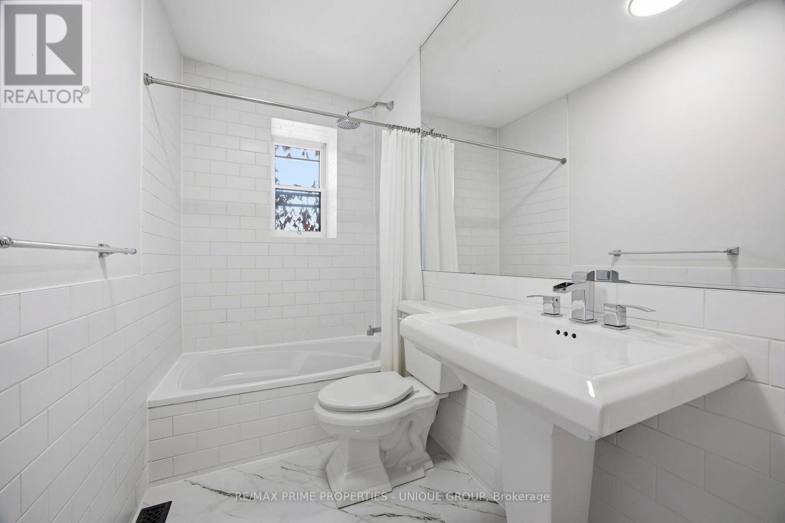 589 Logan Avenue, Toronto (north Riverdale), Ontario