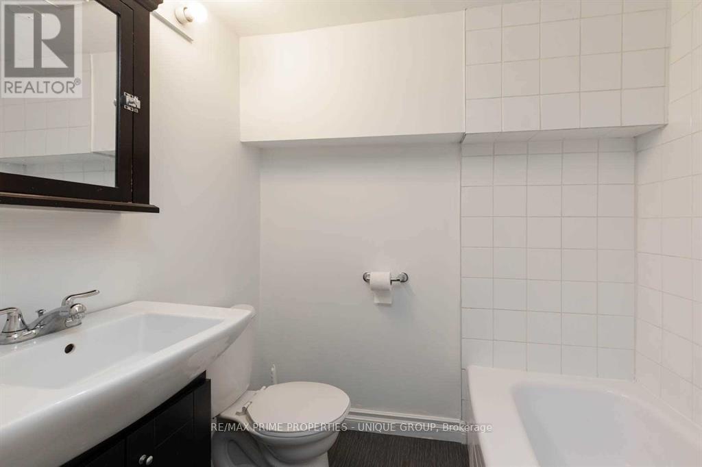 589 Logan Avenue, Toronto (north Riverdale), Ontario