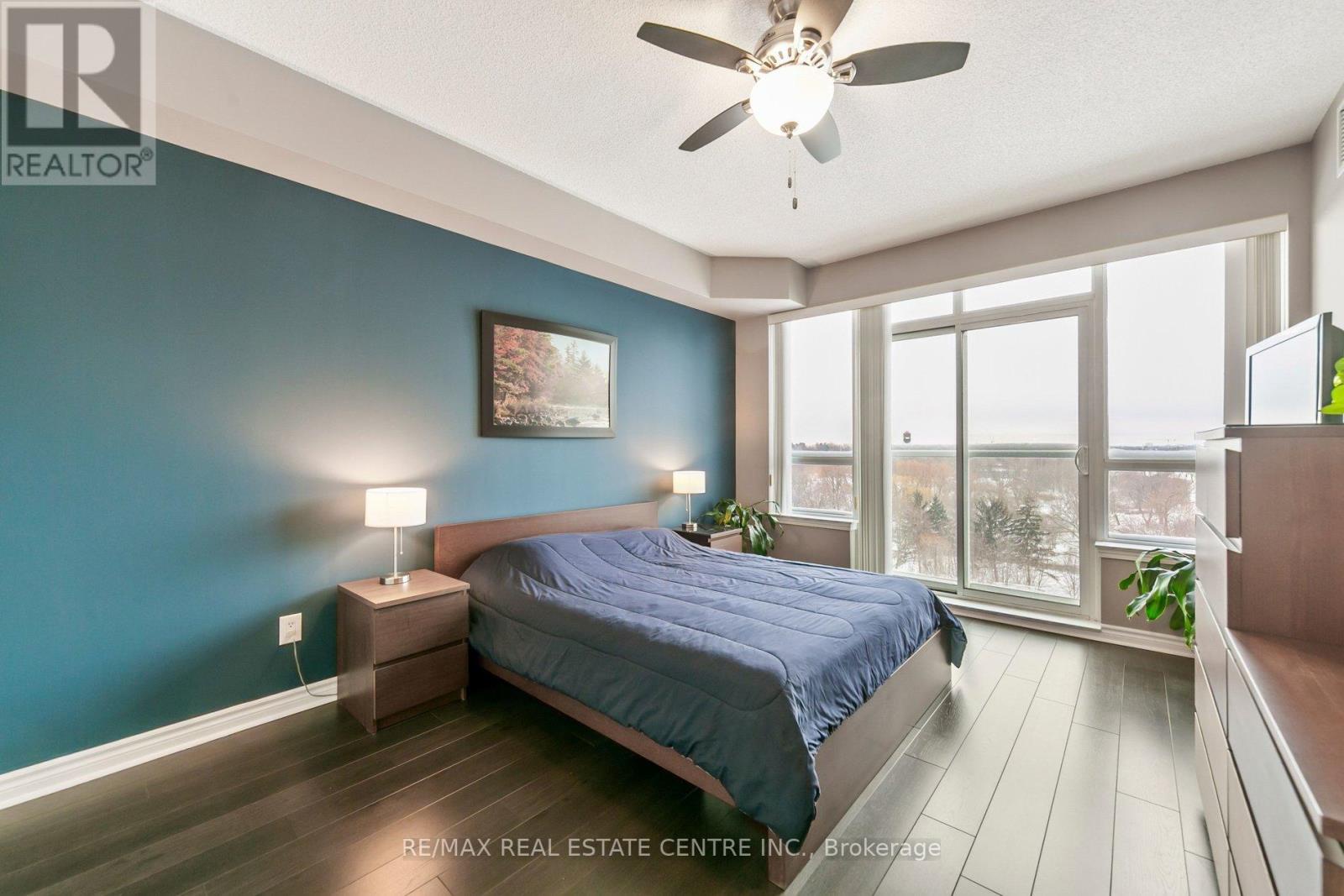 604 - 3865 Lake Shore Boulevard W, Toronto (long Branch), Ontario