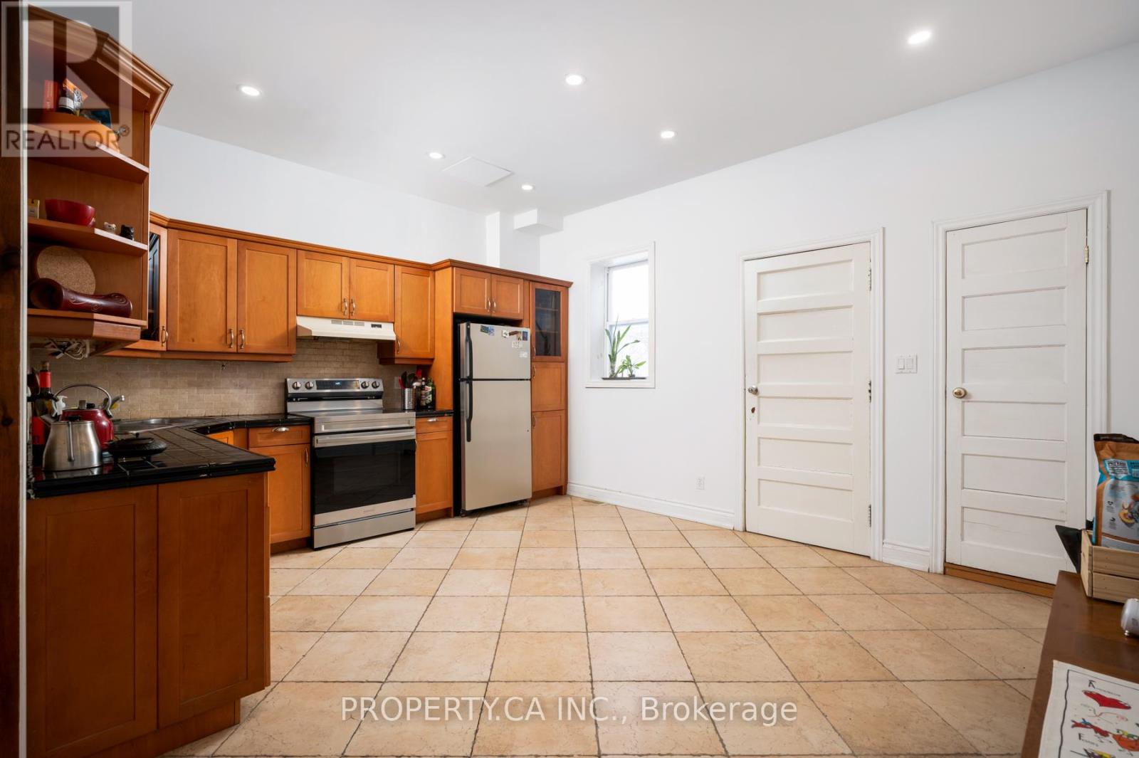 241 St Clarens Avenue, Toronto (dufferin Grove), Ontario