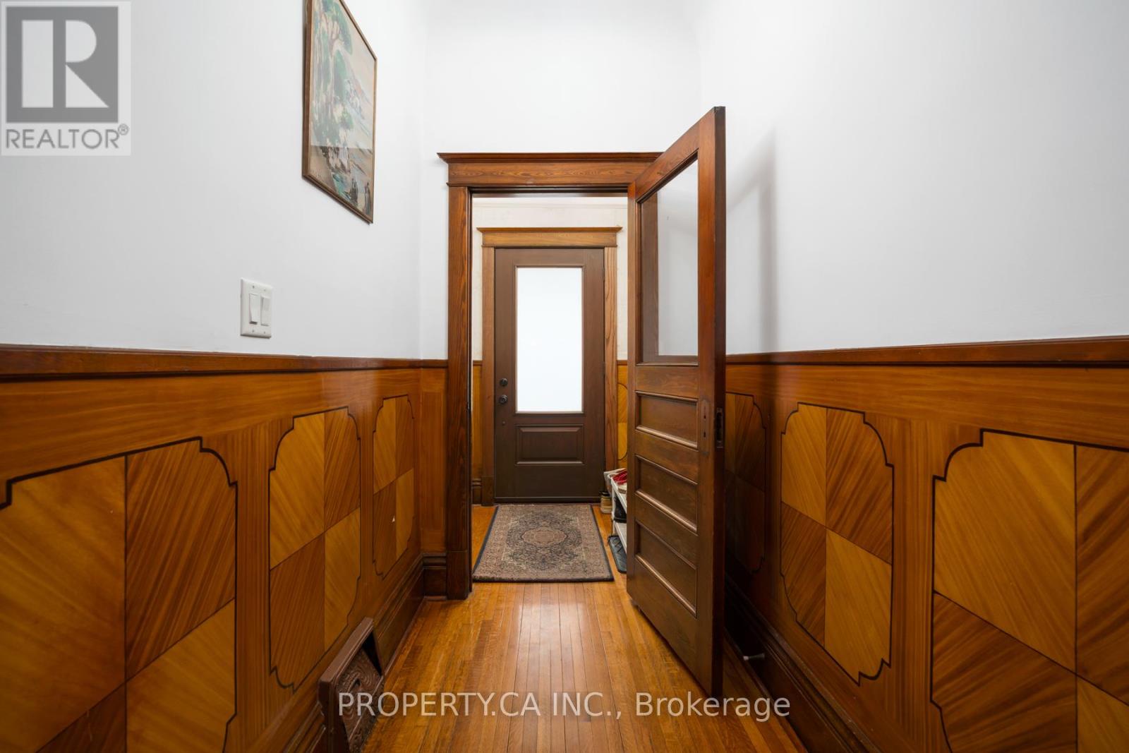 241 St Clarens Avenue, Toronto (dufferin Grove), Ontario