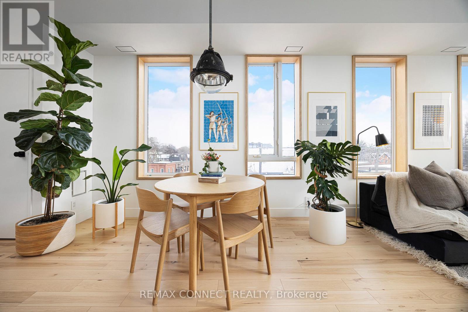 402 - 1 St Johns Road, Toronto (junction Area), Ontario