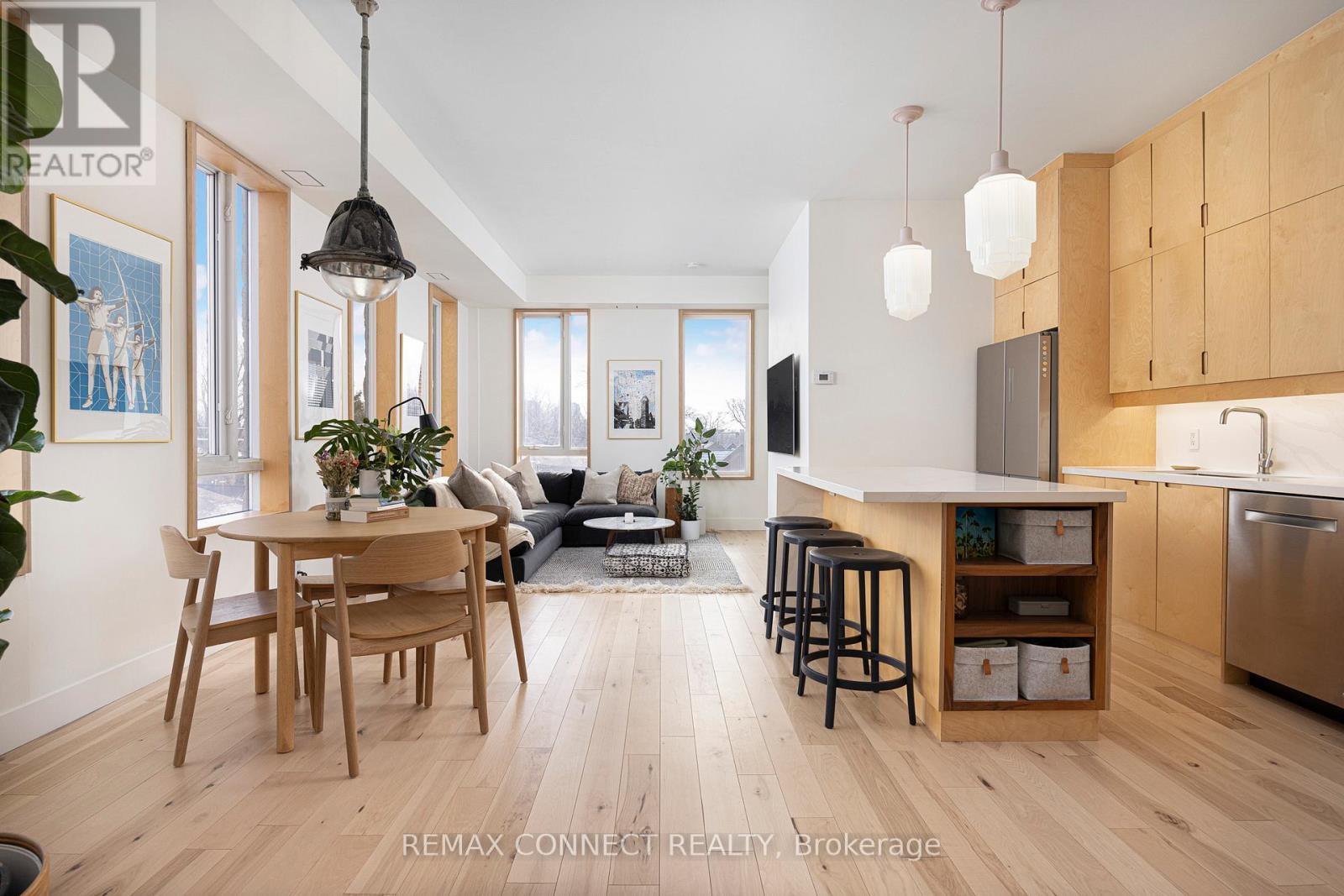 402 - 1 St Johns Road, Toronto (junction Area), Ontario