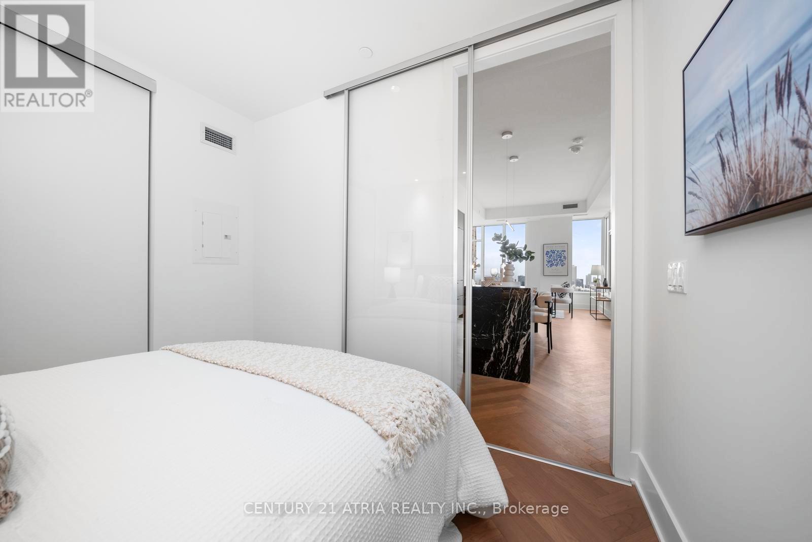 6209 - 11 Yorkville Avenue, Toronto (annex), Ontario