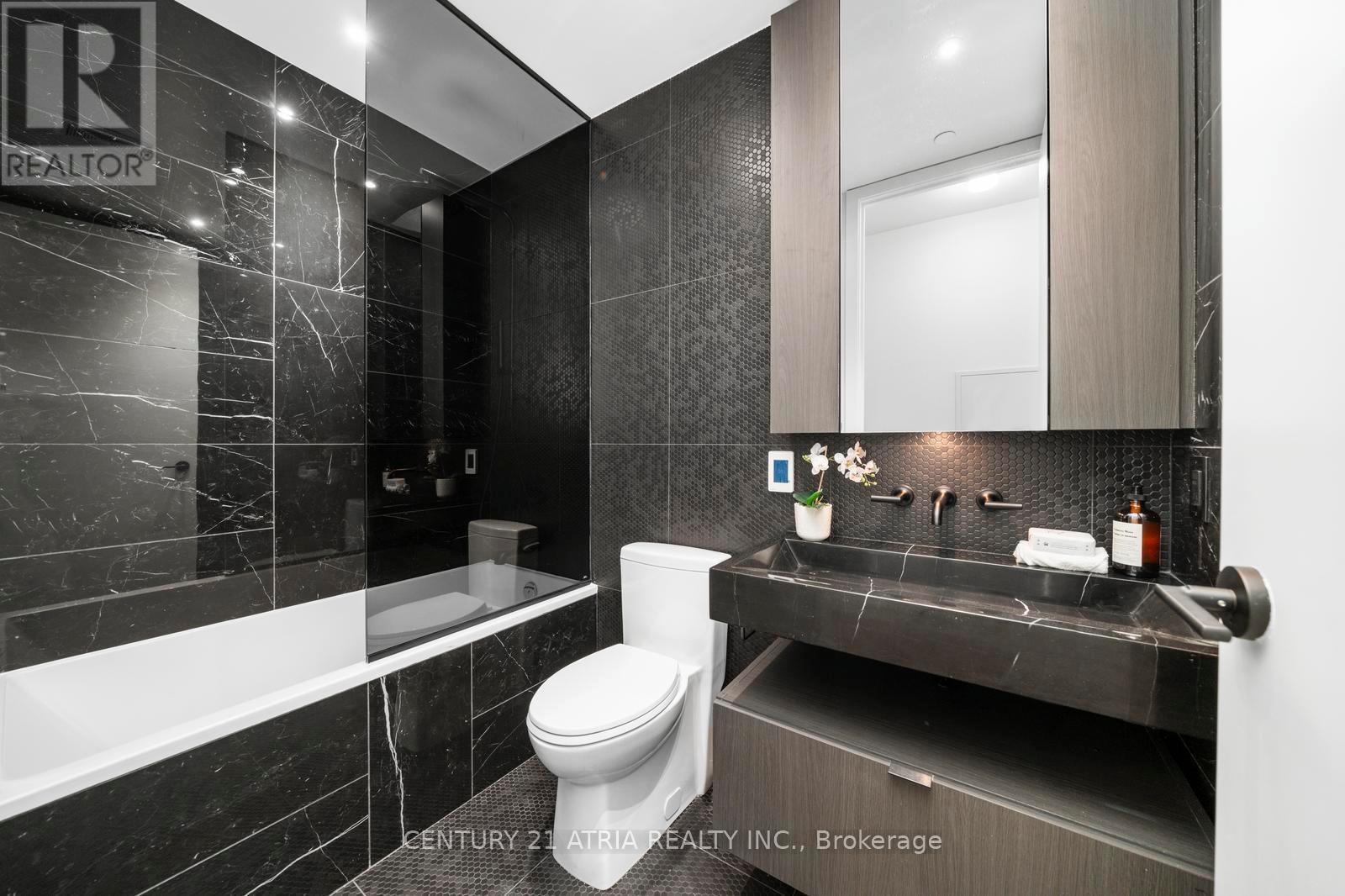 6209 - 11 Yorkville Avenue, Toronto (annex), Ontario