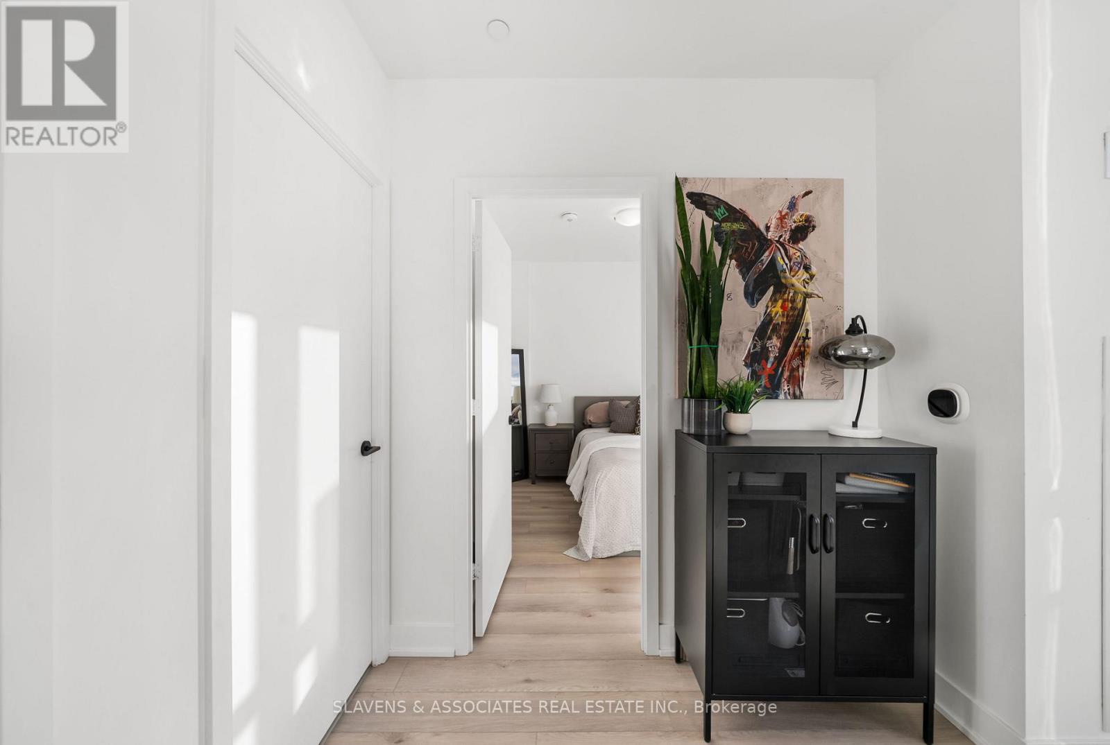 720 - 60 George Butchart Drive, Toronto (downsview-roding-cfb), Ontario