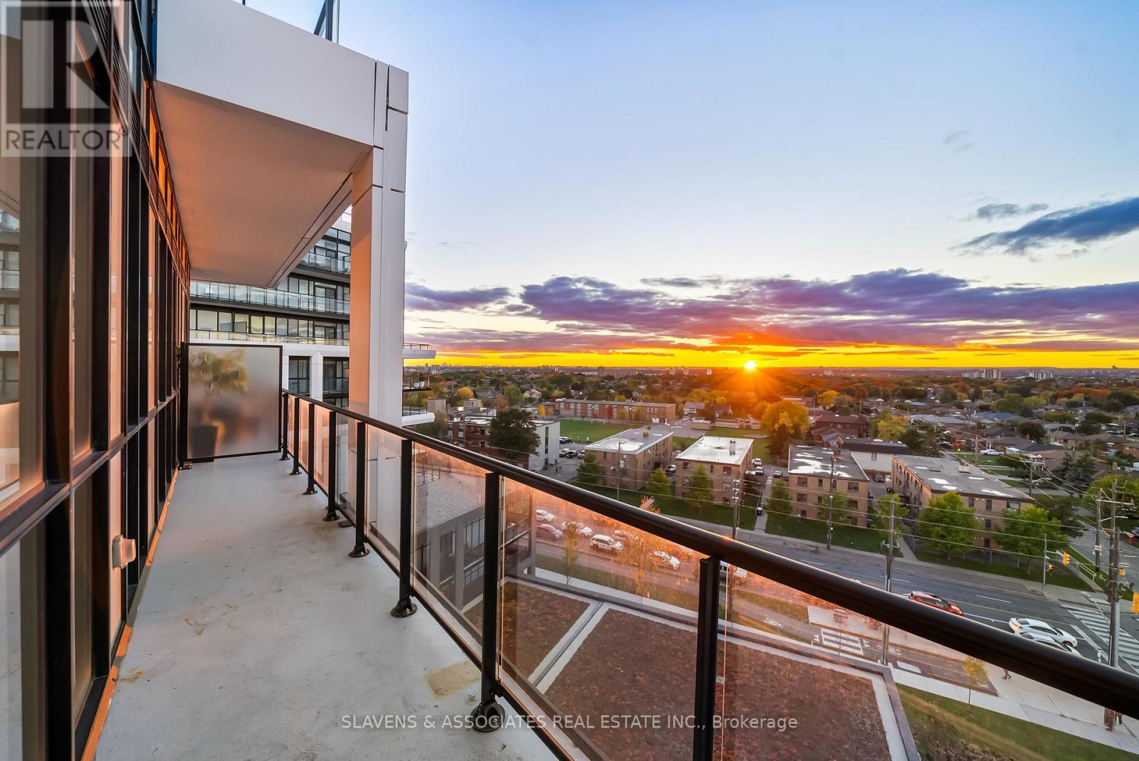 720 - 60 George Butchart Drive, Toronto (downsview-roding-cfb), Ontario