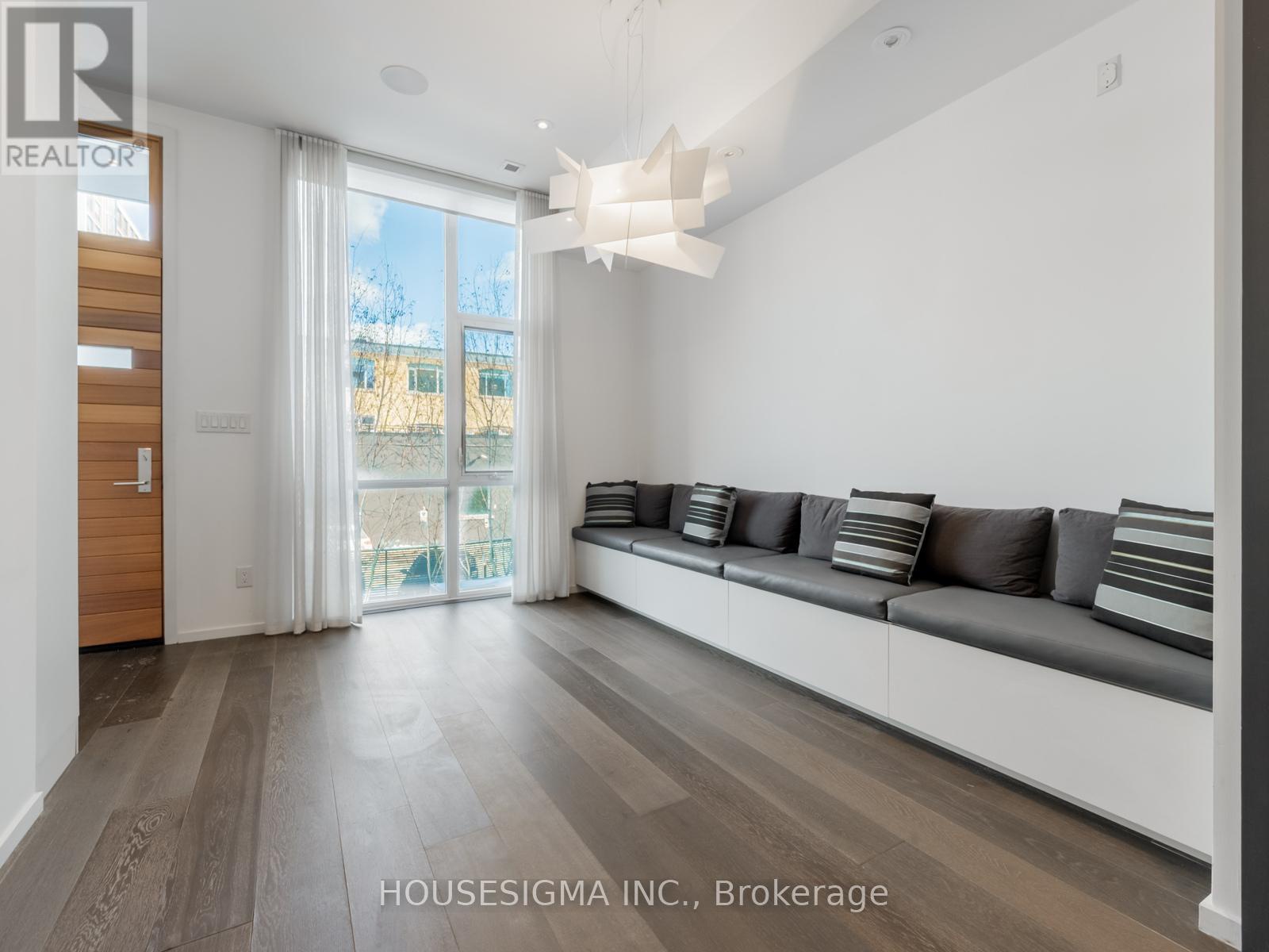 15 - 850 Richmond Street W, Toronto (niagara), Ontario