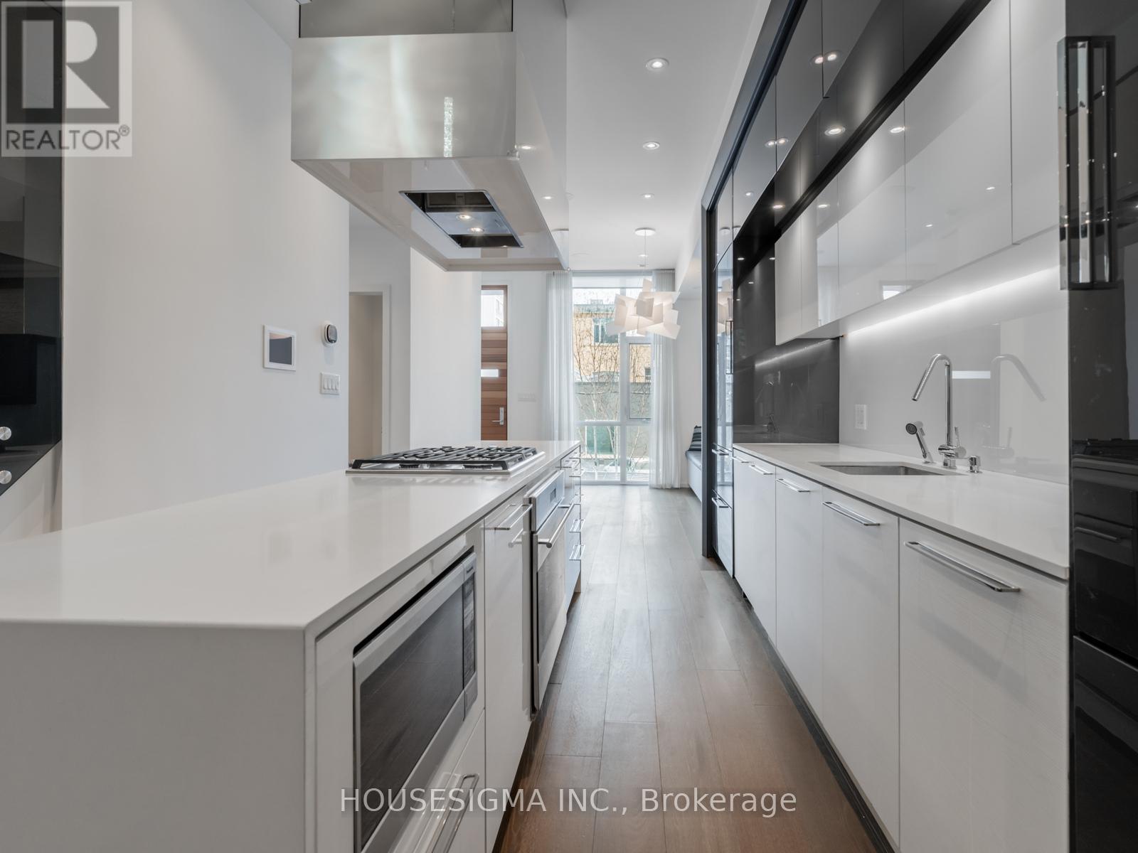 15 - 850 Richmond Street W, Toronto (niagara), Ontario