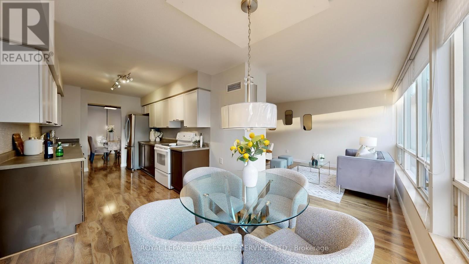 304 - 1300 Islington Avenue, Toronto (islington-city Centre West), Ontario