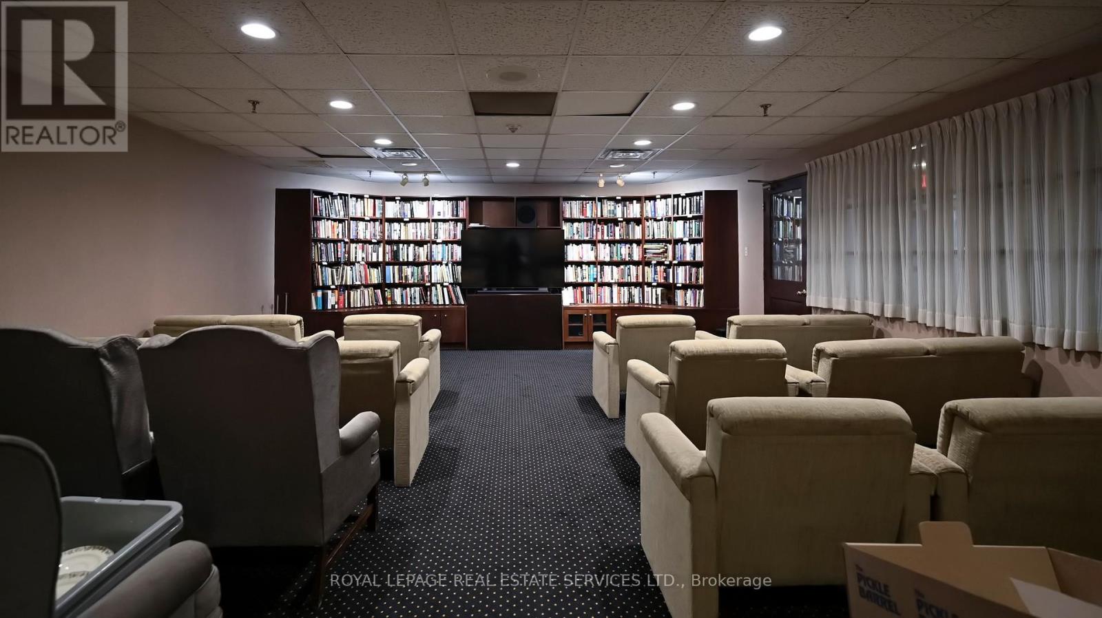 304 - 1300 Islington Avenue, Toronto (islington-city Centre West), Ontario