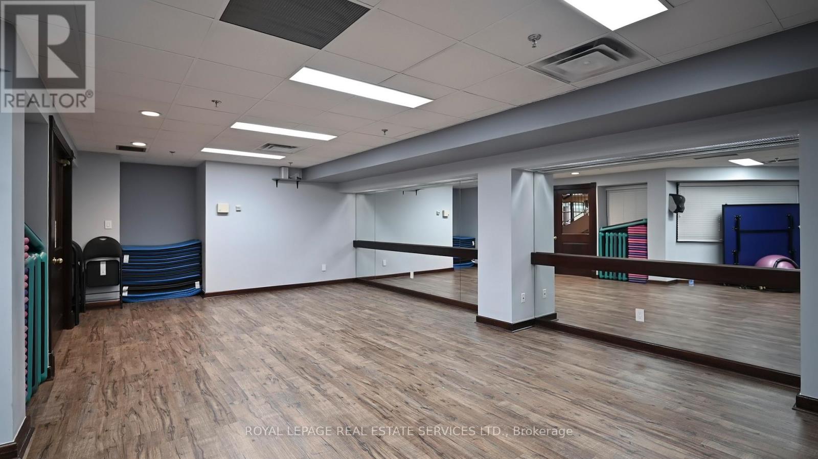 304 - 1300 Islington Avenue, Toronto (islington-city Centre West), Ontario