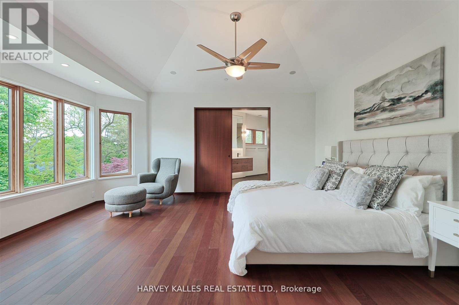 89 Kingsway Crescent, Toronto (kingsway South), Ontario