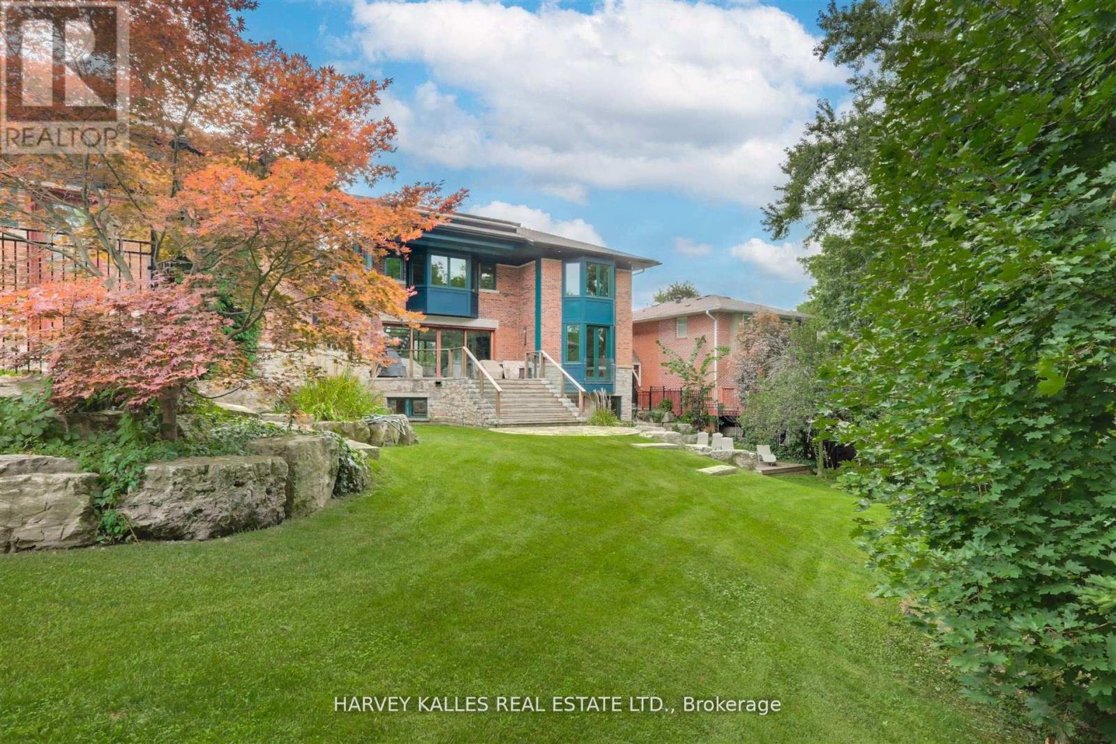 89 Kingsway Crescent, Toronto (kingsway South), Ontario