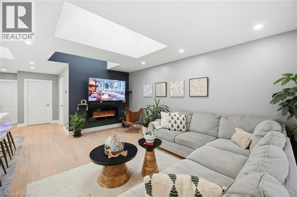 30 Coules Court, Toronto, Ontario