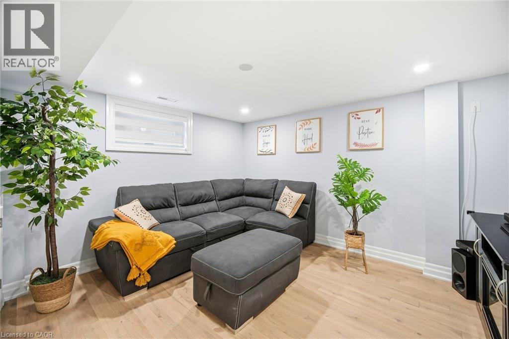 30 Coules Court, Toronto, Ontario