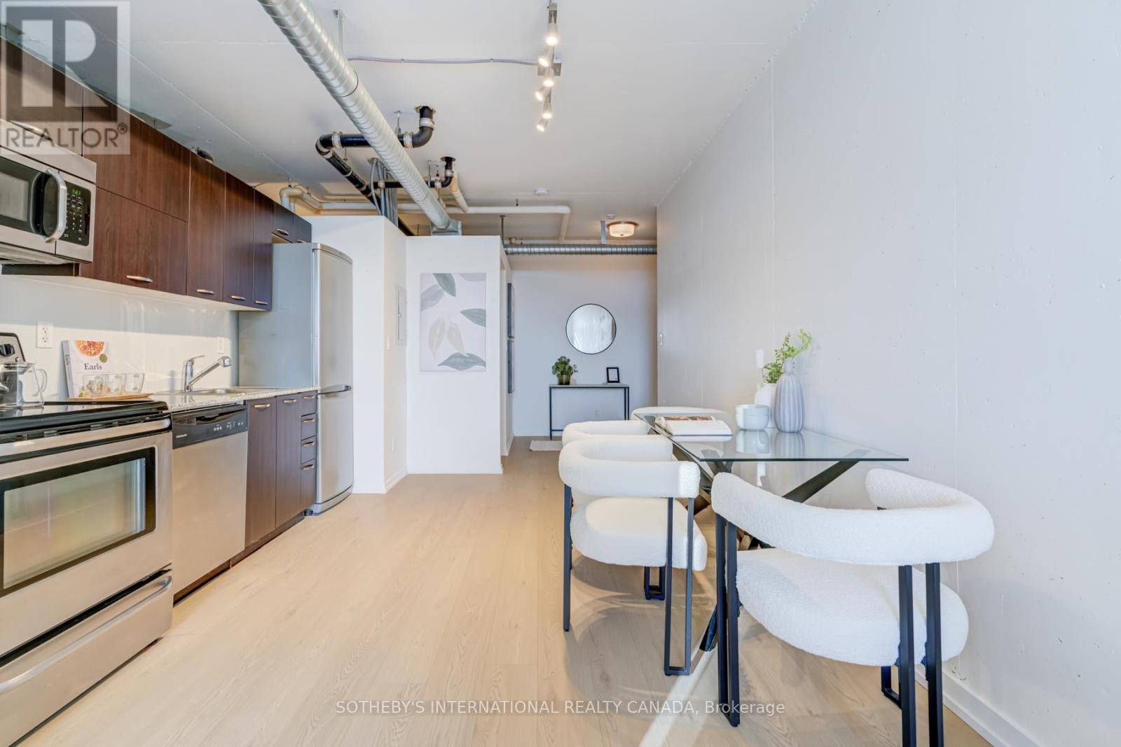 916 - 150 Sudbury Street, Toronto (little Portugal), Ontario