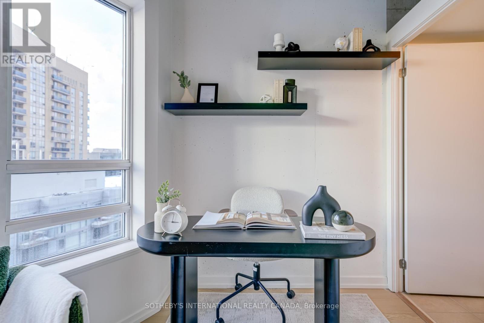 916 - 150 Sudbury Street, Toronto (little Portugal), Ontario