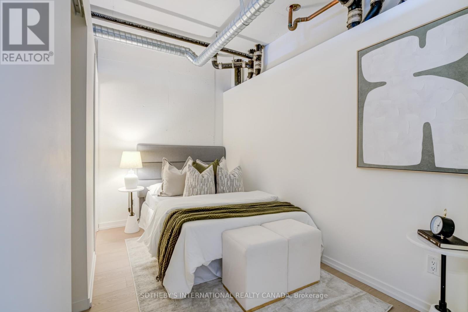 916 - 150 Sudbury Street, Toronto (little Portugal), Ontario