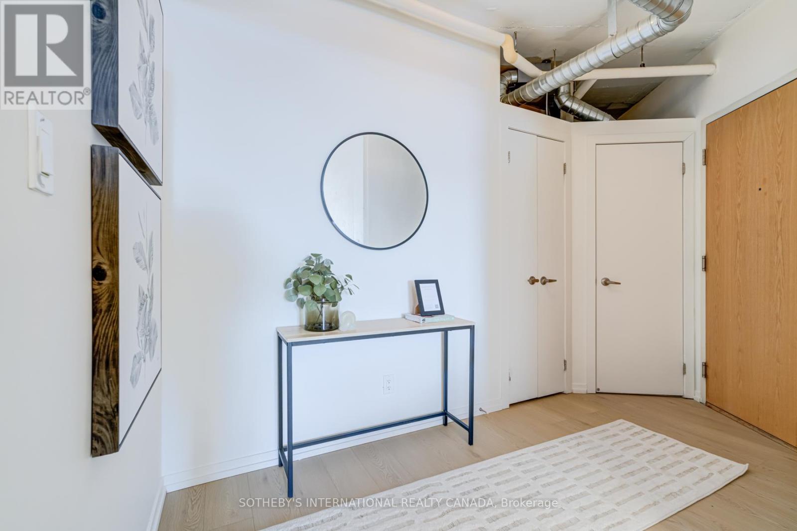 916 - 150 Sudbury Street, Toronto (little Portugal), Ontario