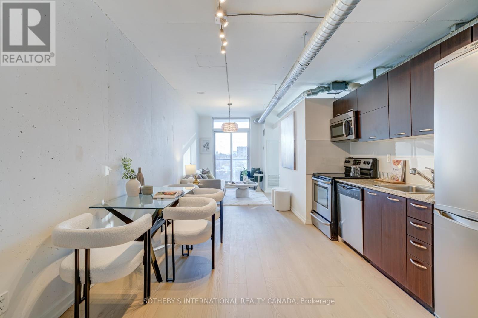 916 - 150 Sudbury Street, Toronto (little Portugal), Ontario