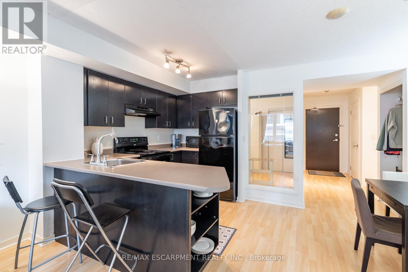 208 - 76 Shuter Street, Toronto (church-yonge Corridor), Ontario