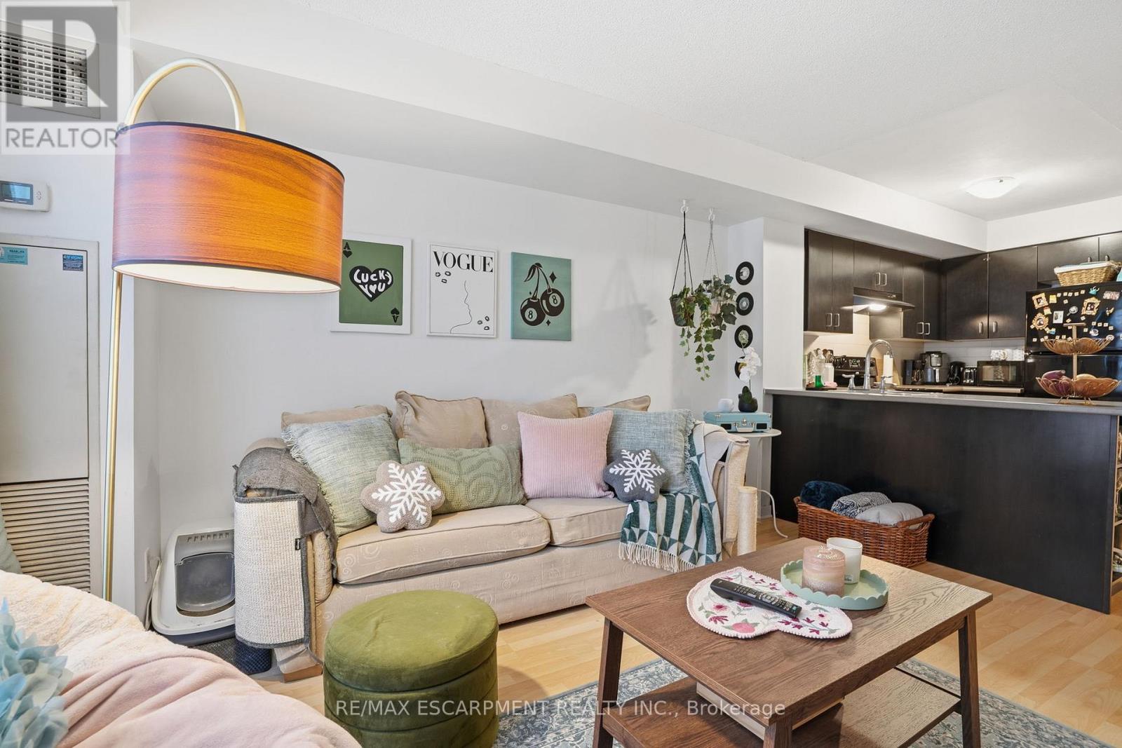 208 - 76 Shuter Street, Toronto (church-yonge Corridor), Ontario