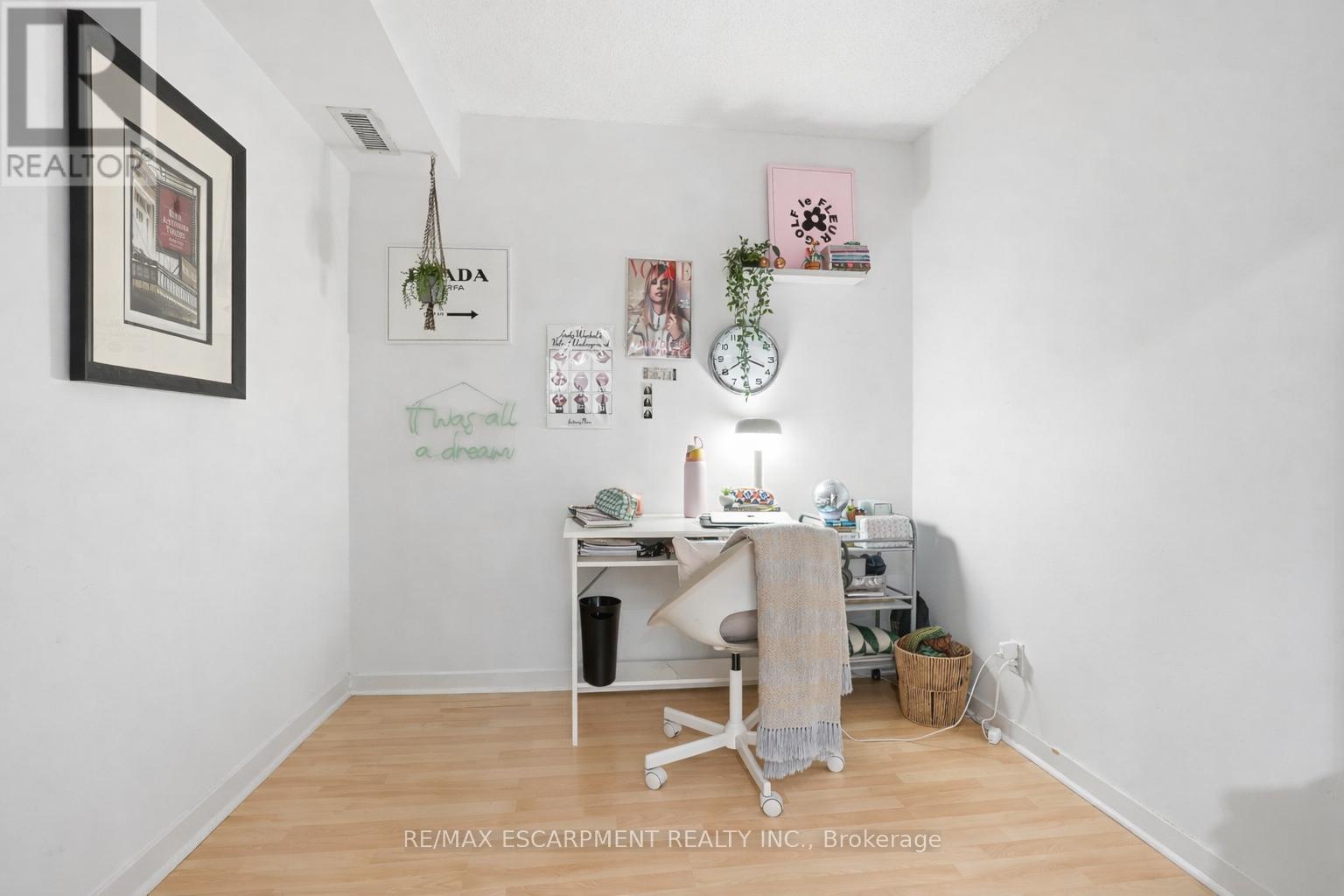 208 - 76 Shuter Street, Toronto (church-yonge Corridor), Ontario