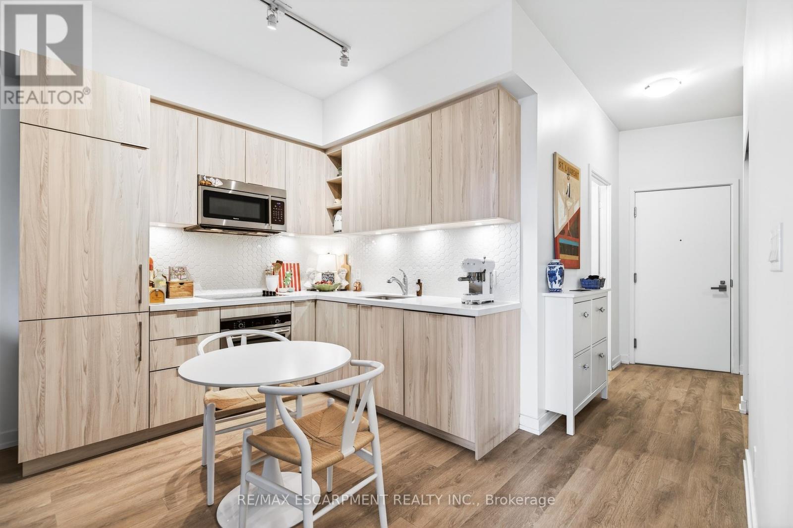 216 - 50 Ordnance Street, Toronto (niagara), Ontario