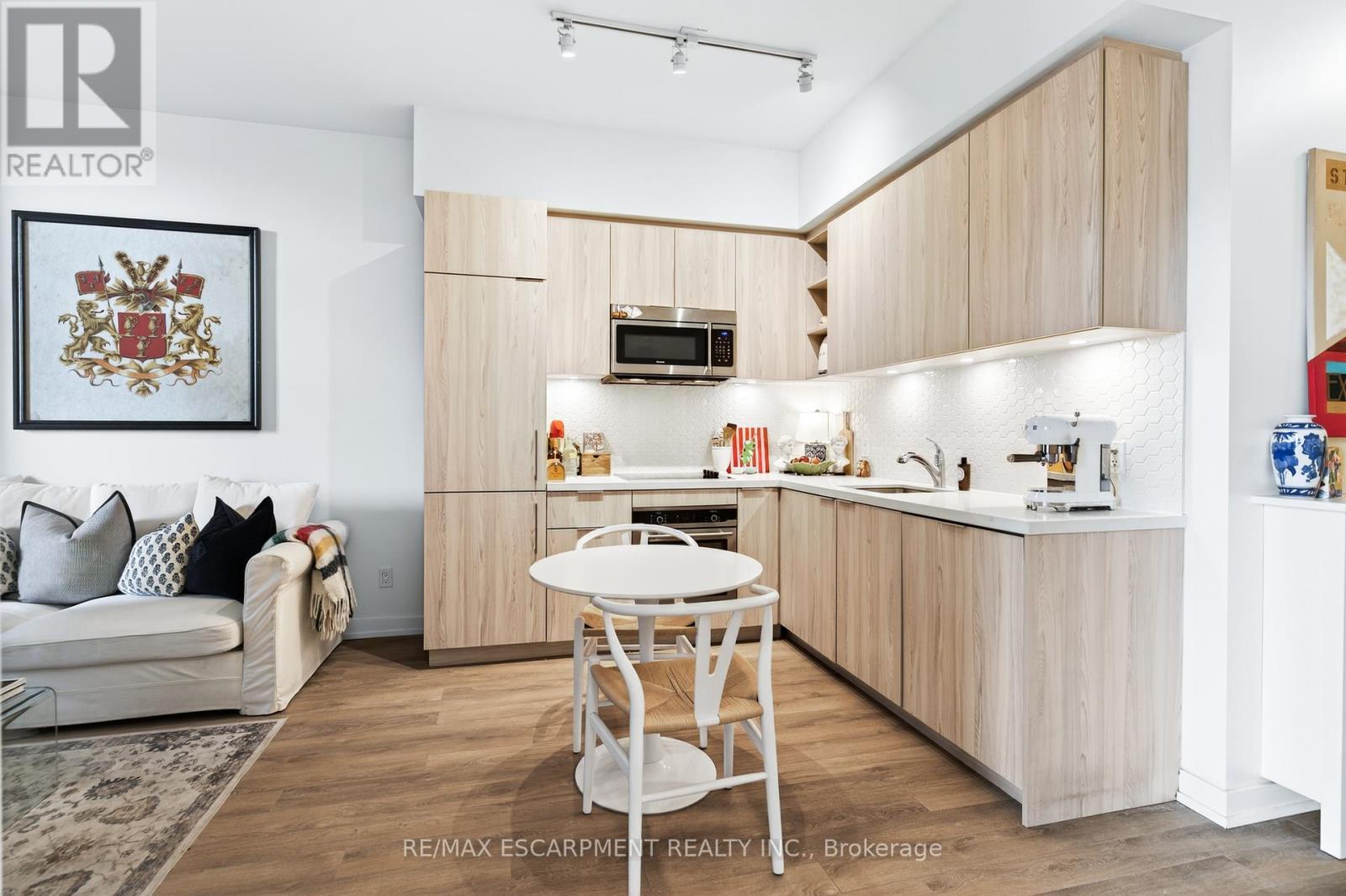 216 - 50 Ordnance Street, Toronto (niagara), Ontario