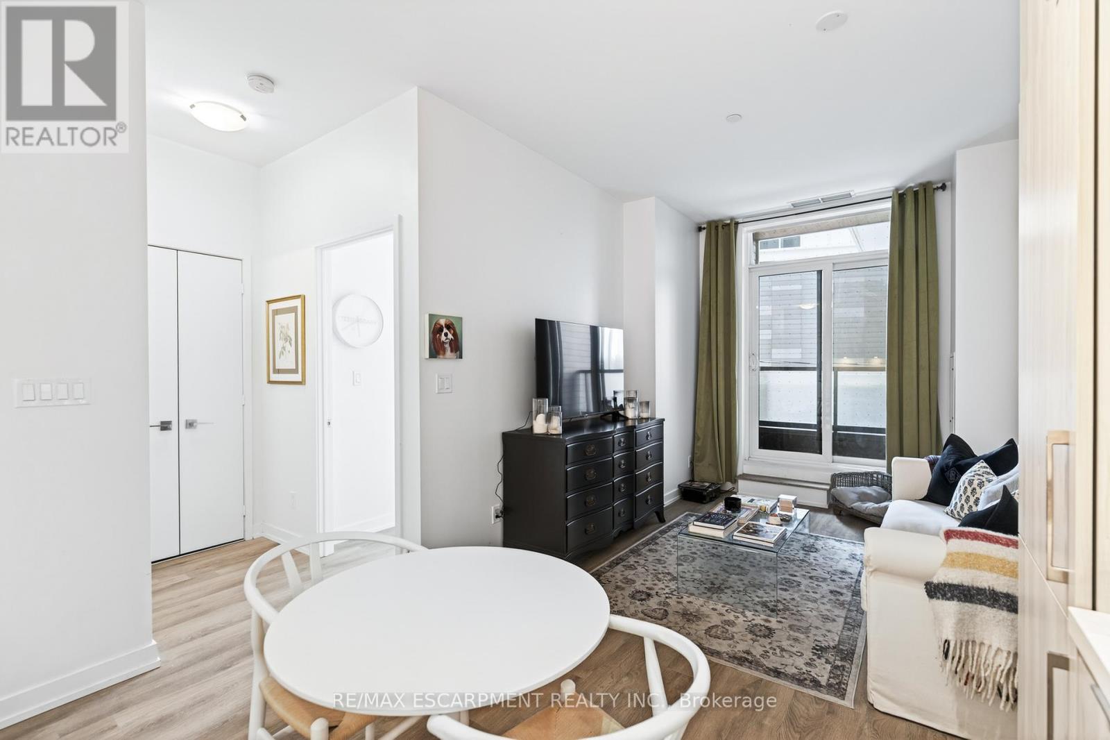 216 - 50 Ordnance Street, Toronto (niagara), Ontario