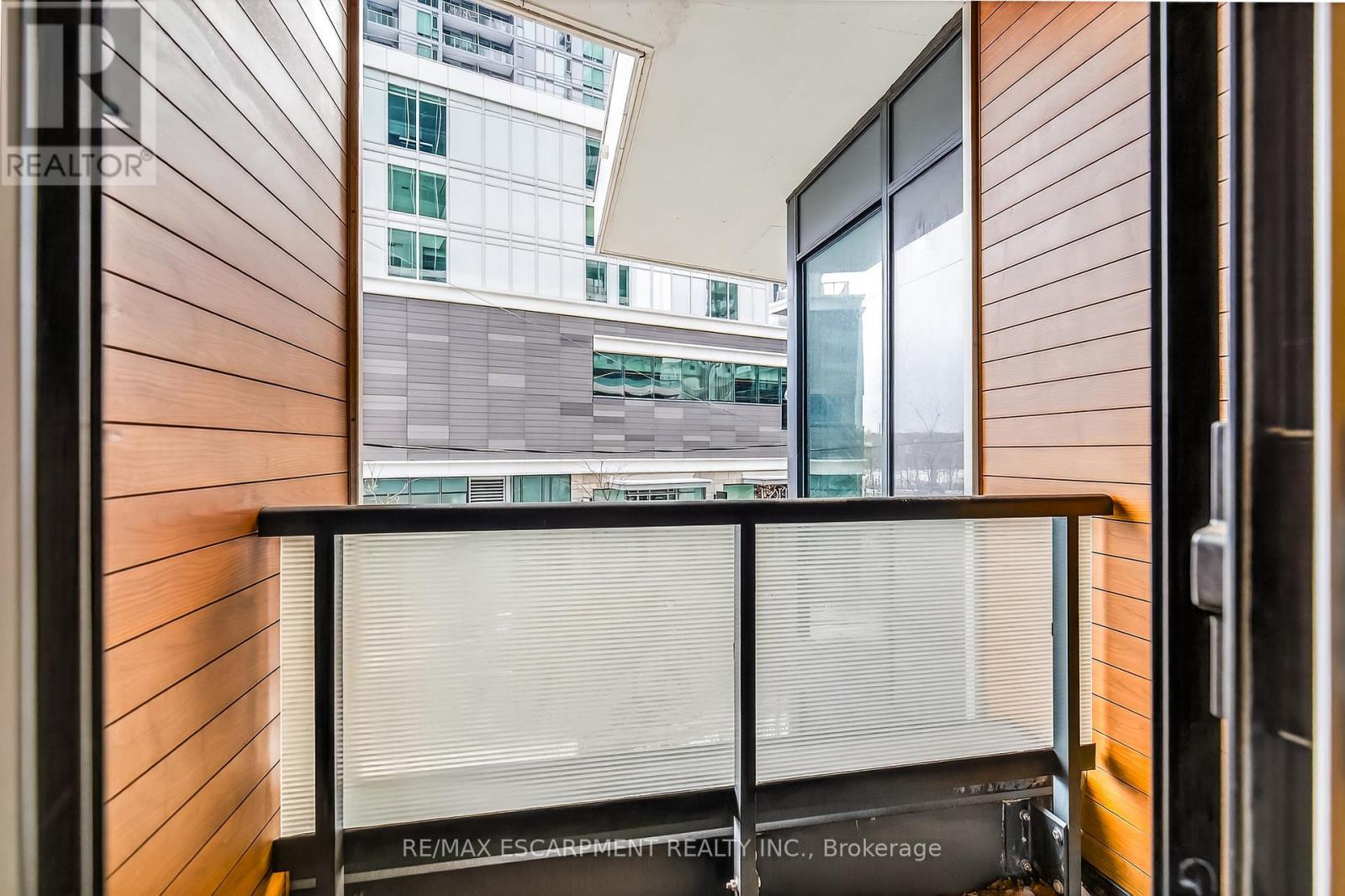 216 - 50 Ordnance Street, Toronto (niagara), Ontario