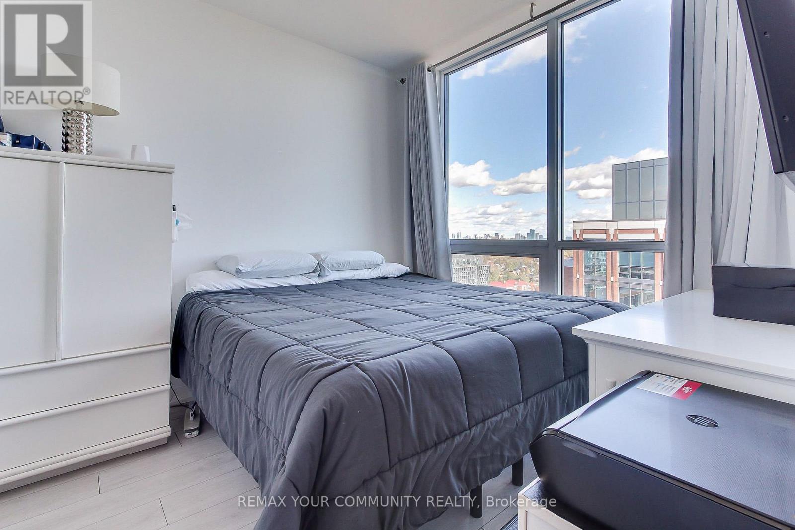 1608 - 31 Tippett Road, Toronto (clanton Park), Ontario